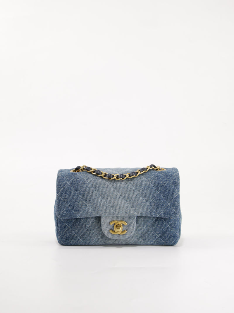 CHANEL CROSSBODY BAGS