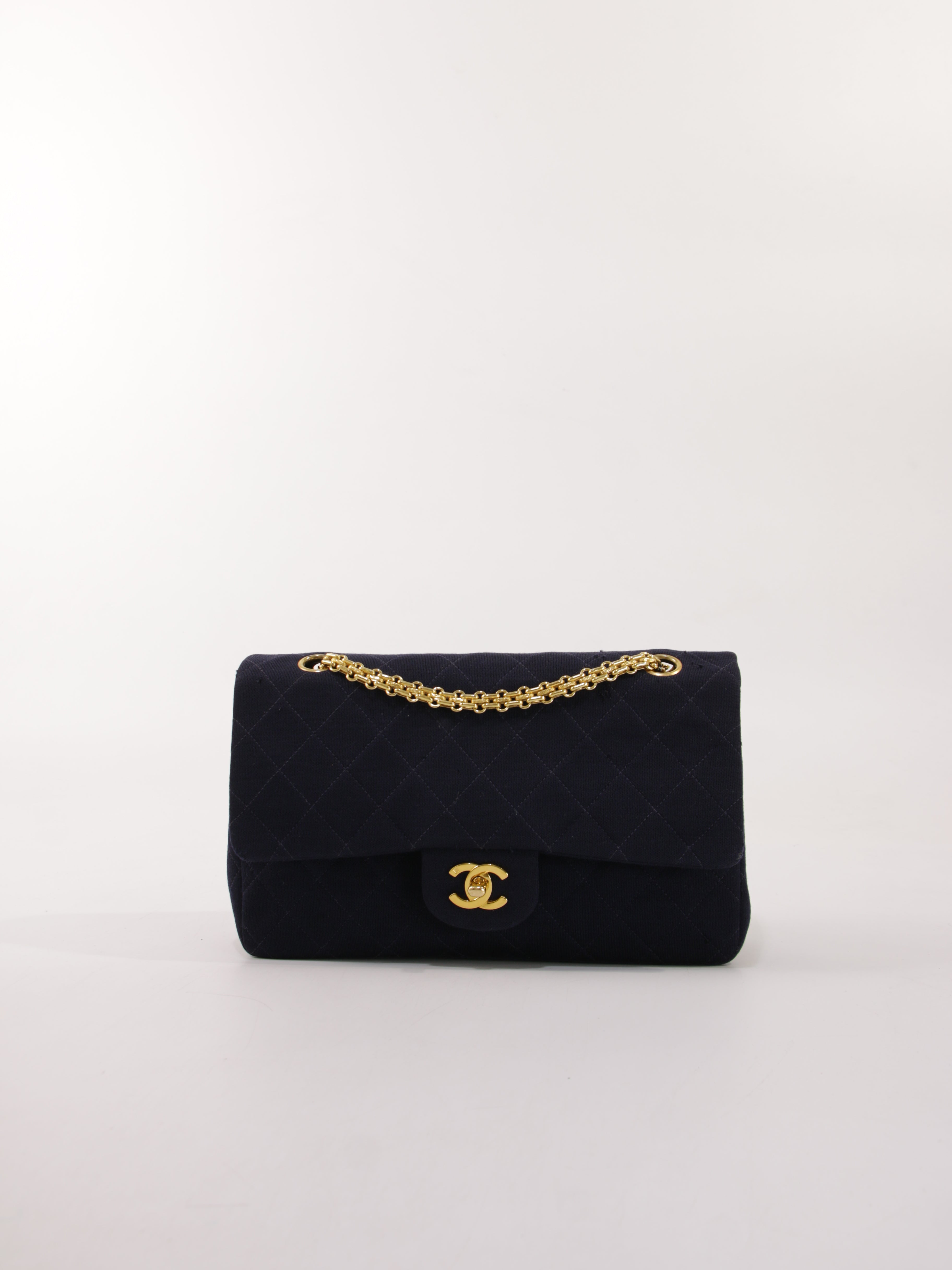 CHANEL - MEDIUM CLASSIC FLAP