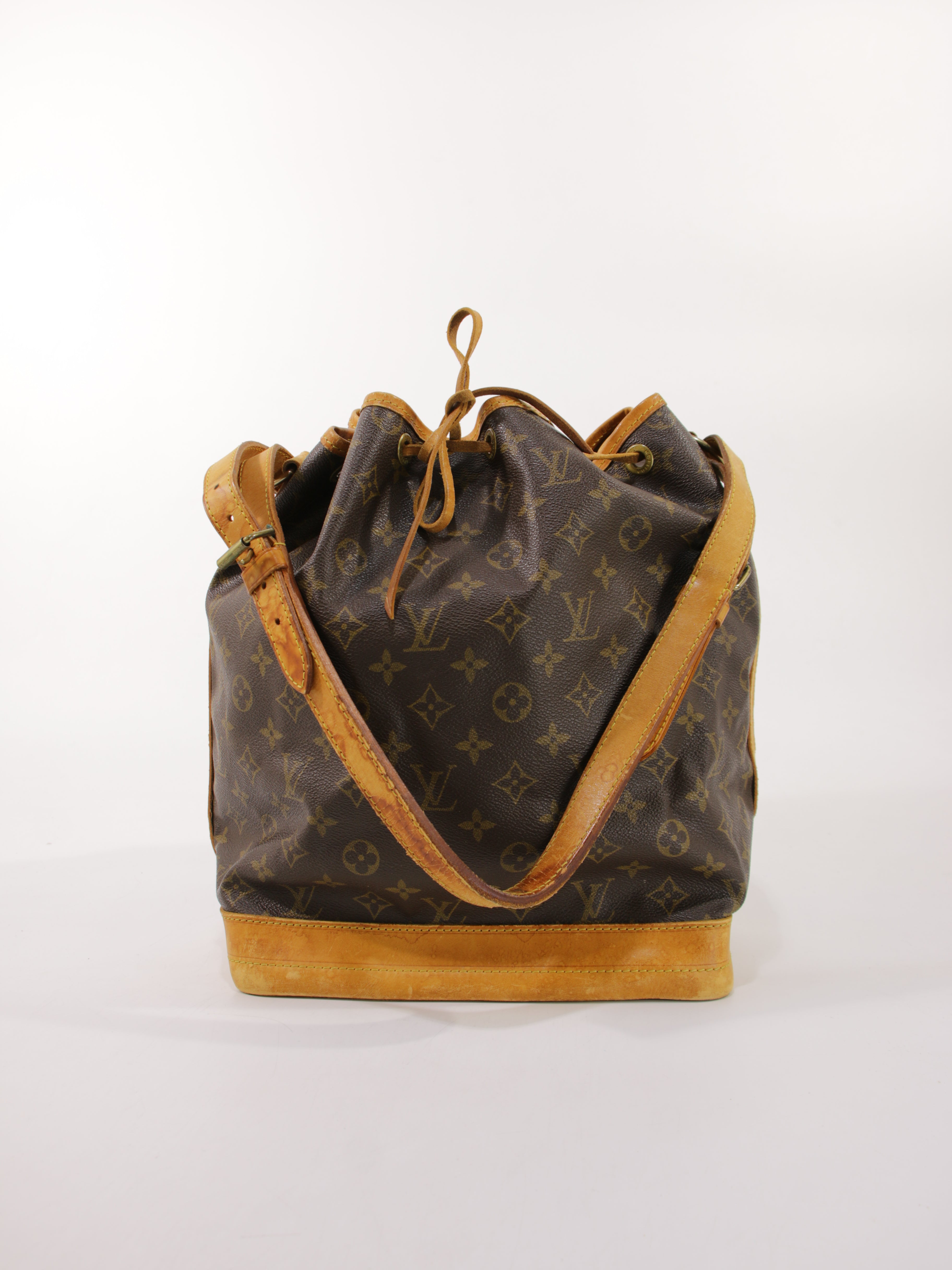 Bags under 1000 eur