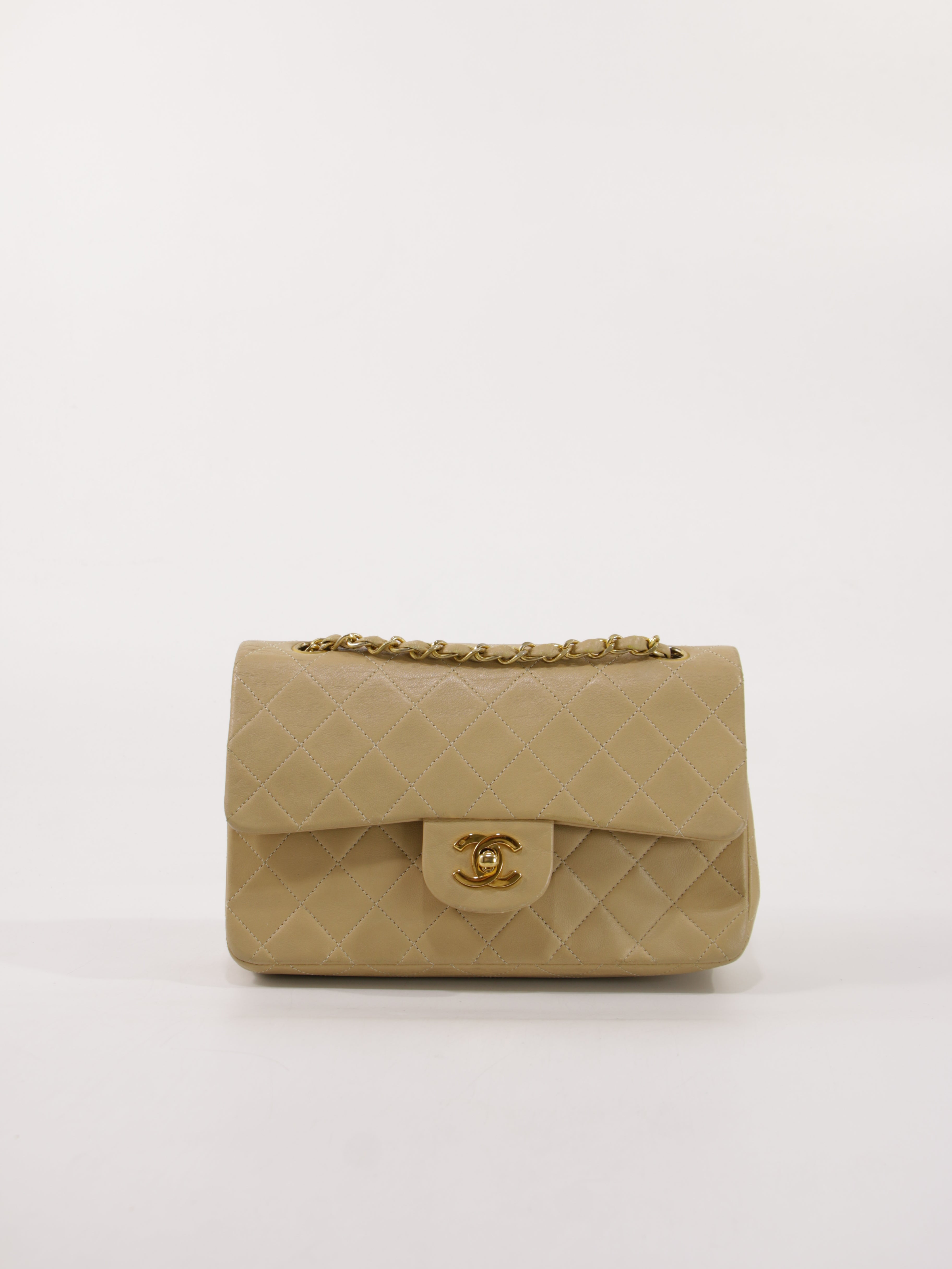 CHANEL - SMALL CLASSIC FLAP