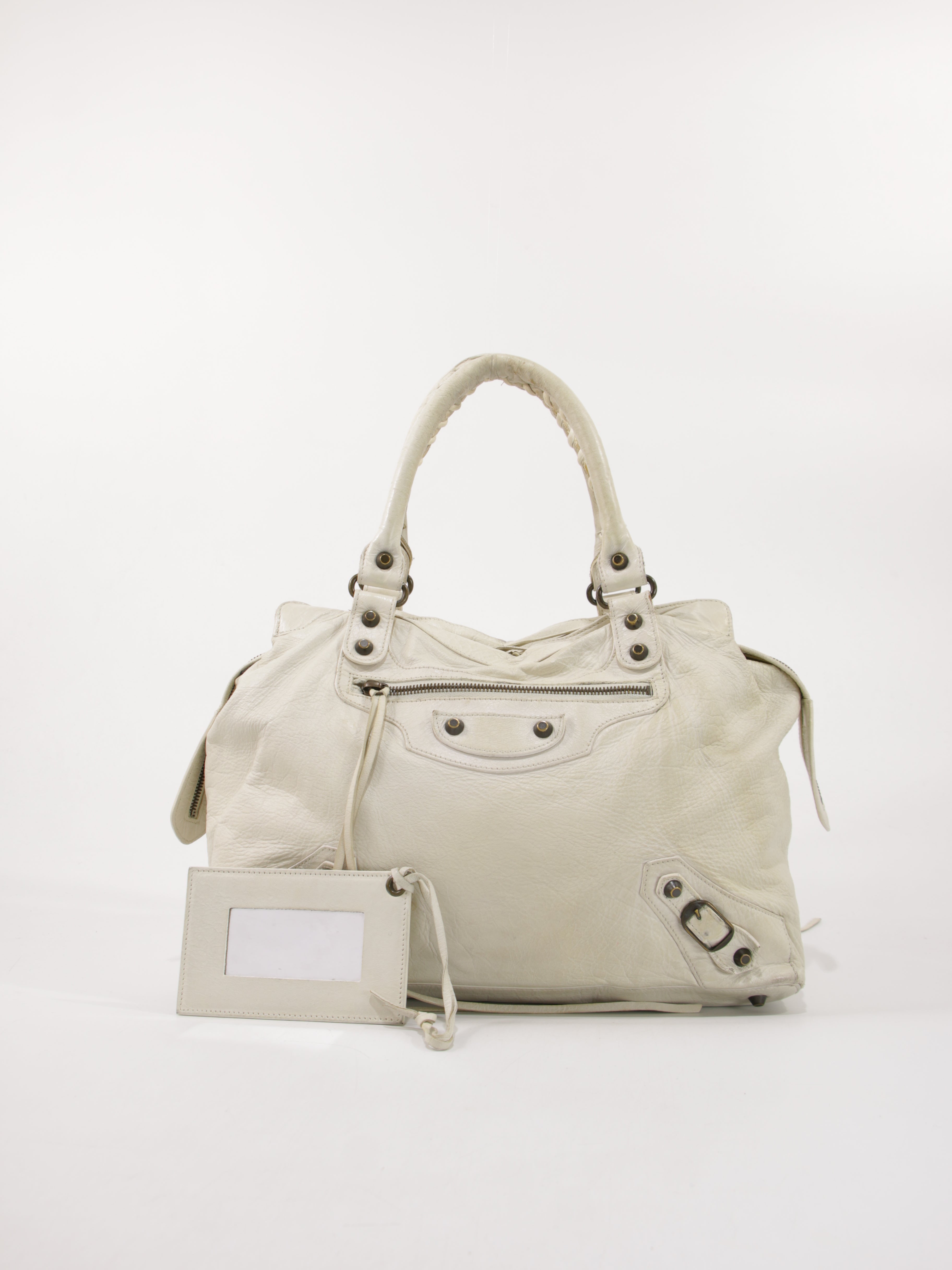 BALENCIAGA - SUNDAY
