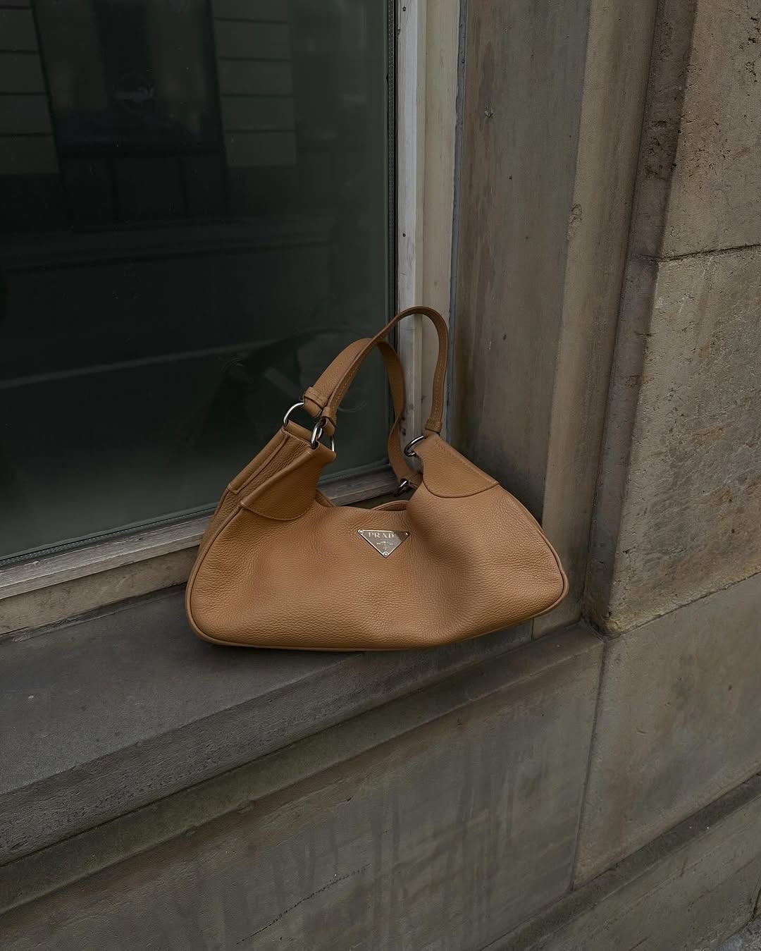 PRADA TASKER