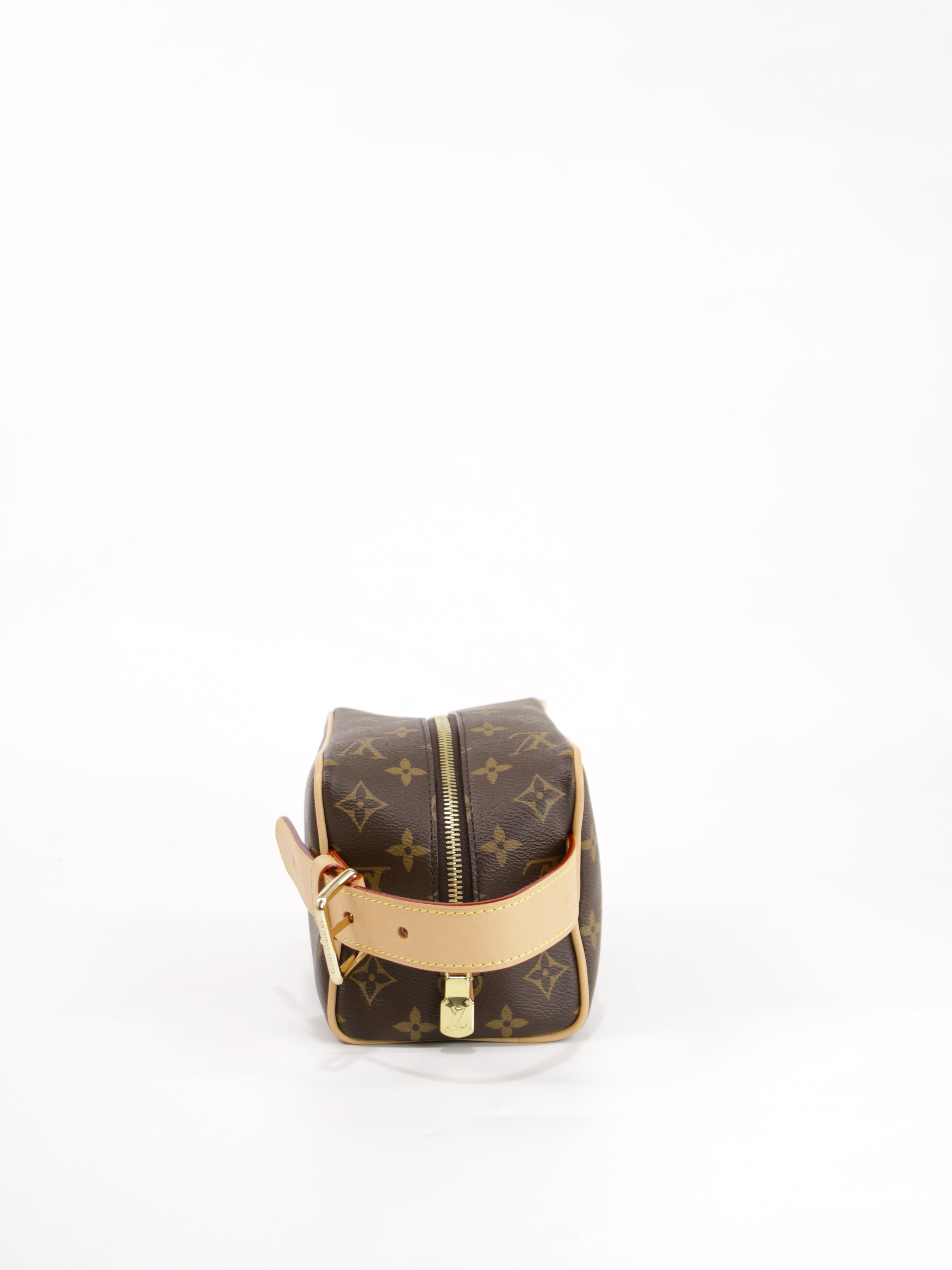 Locker Dopp Kit