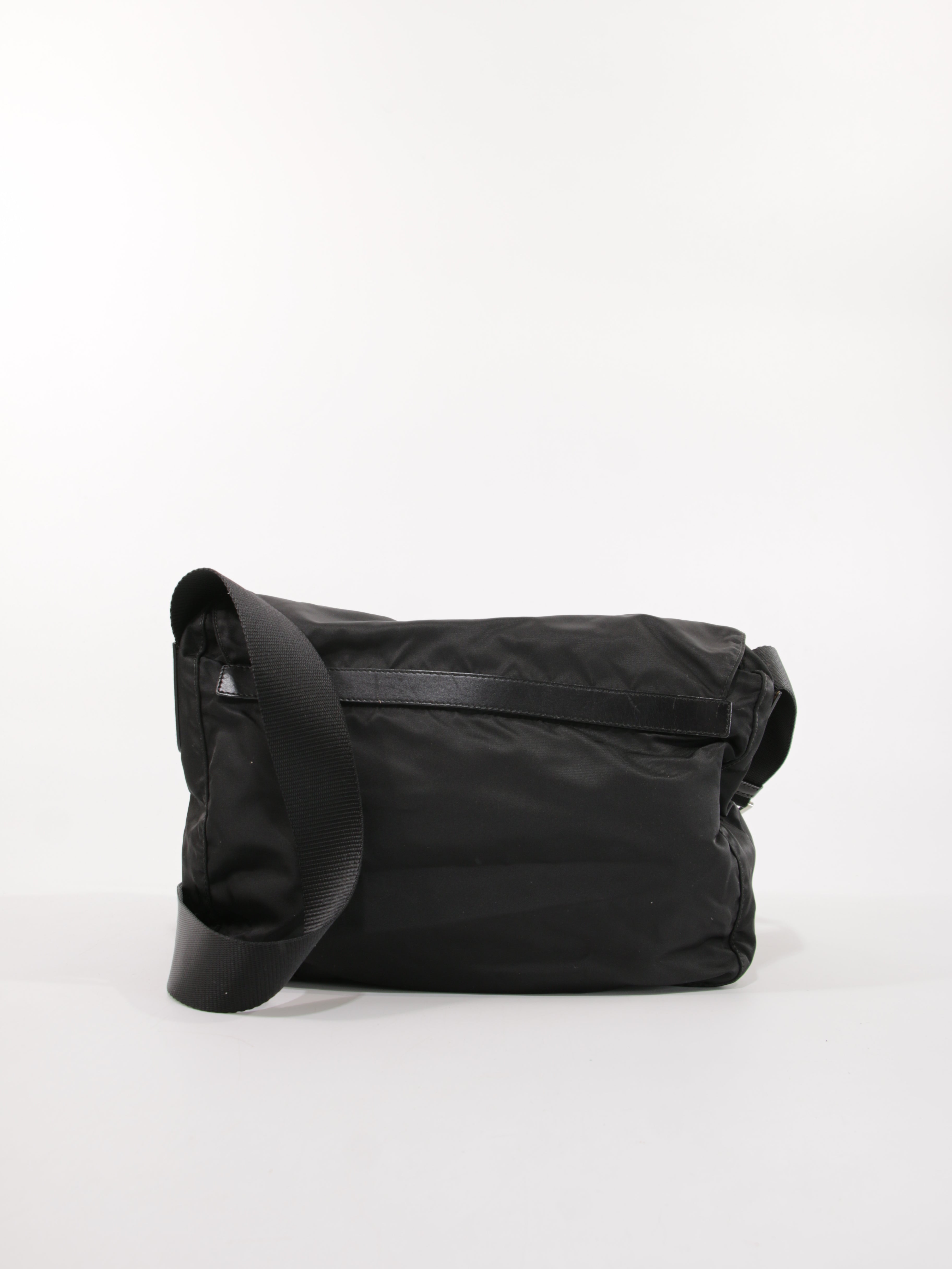 Double Buckle Messenger