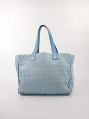 Medium New Travel Line Tote