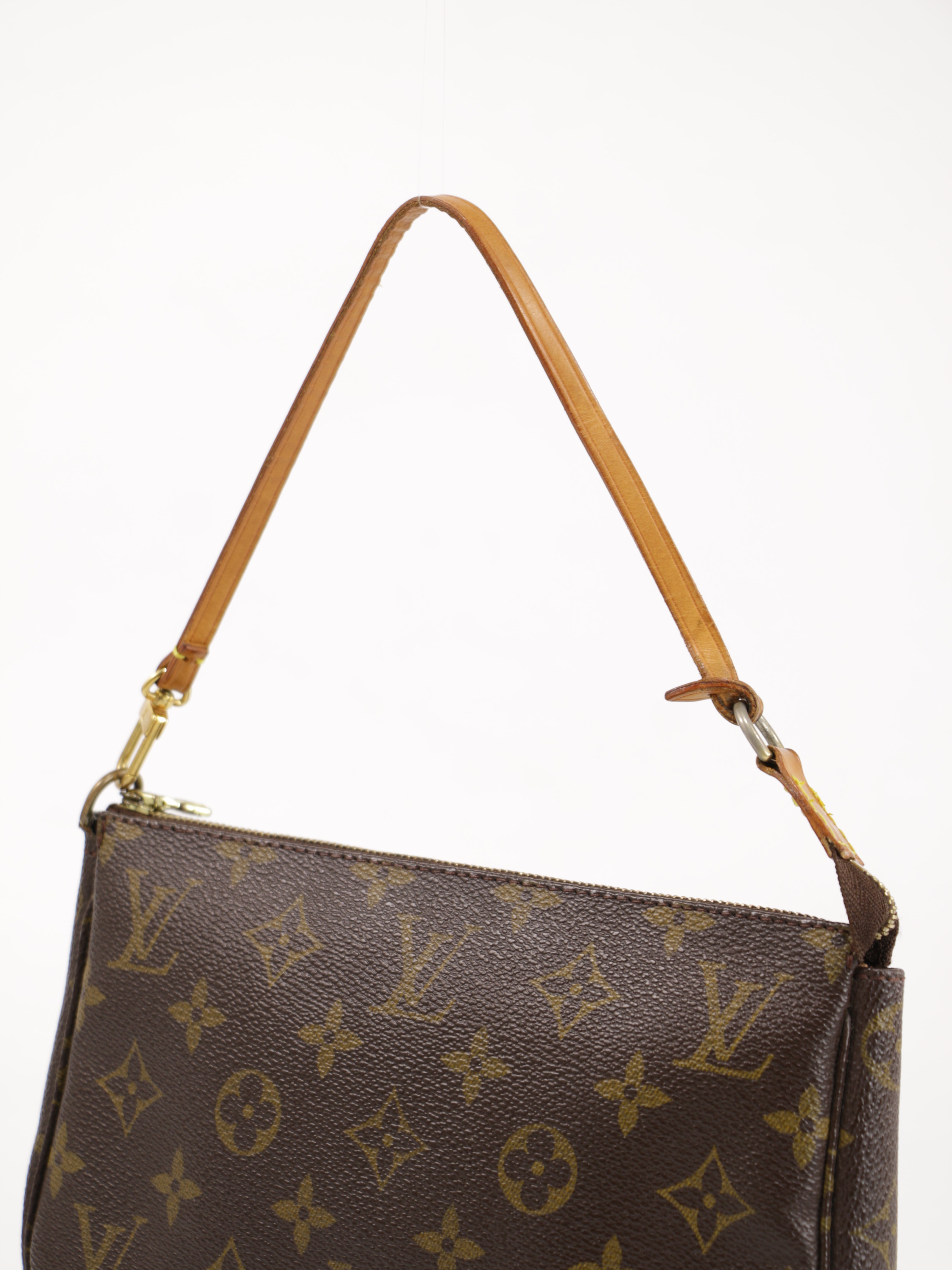 Accessories pochette