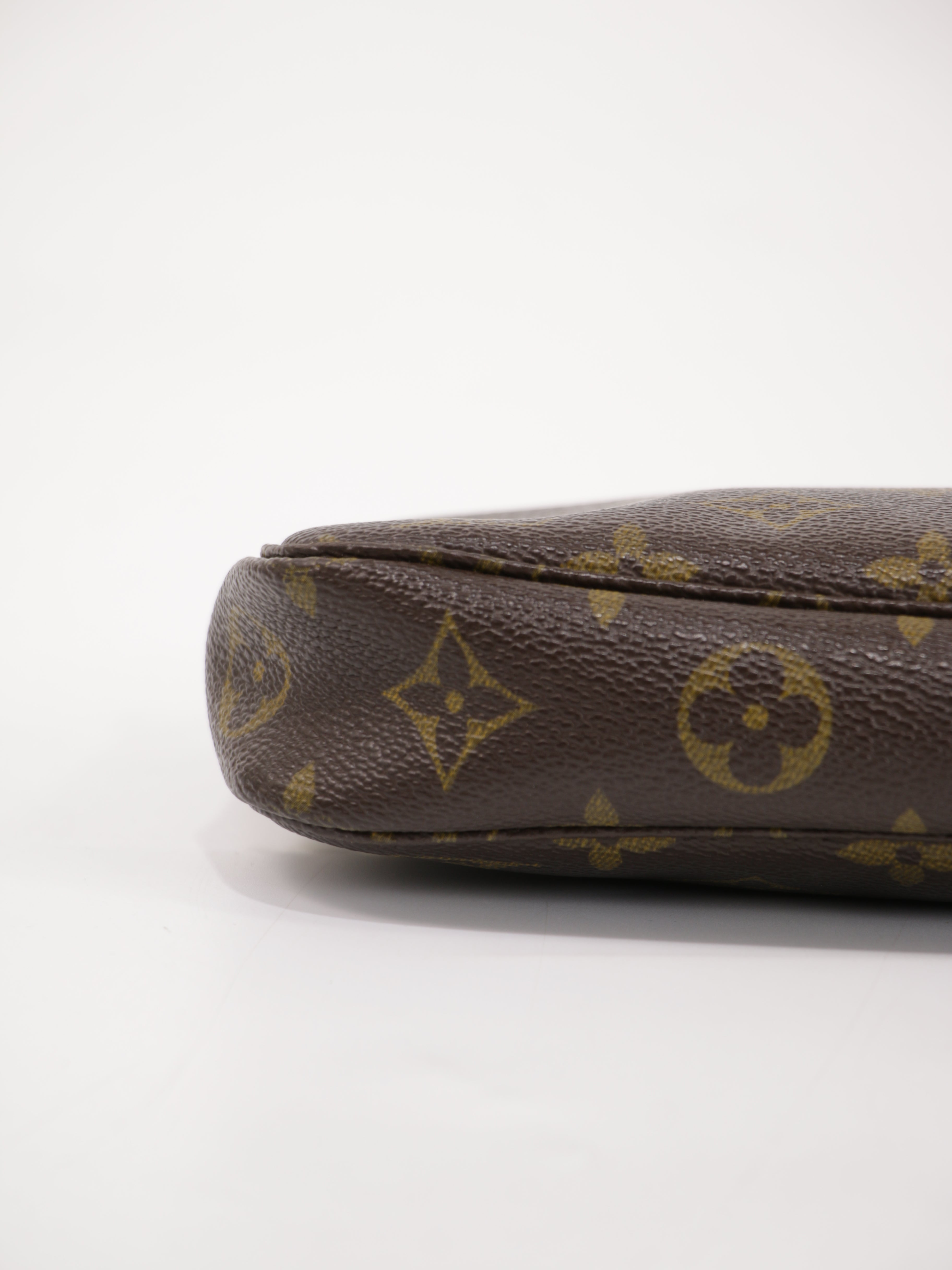 Accessories pochette