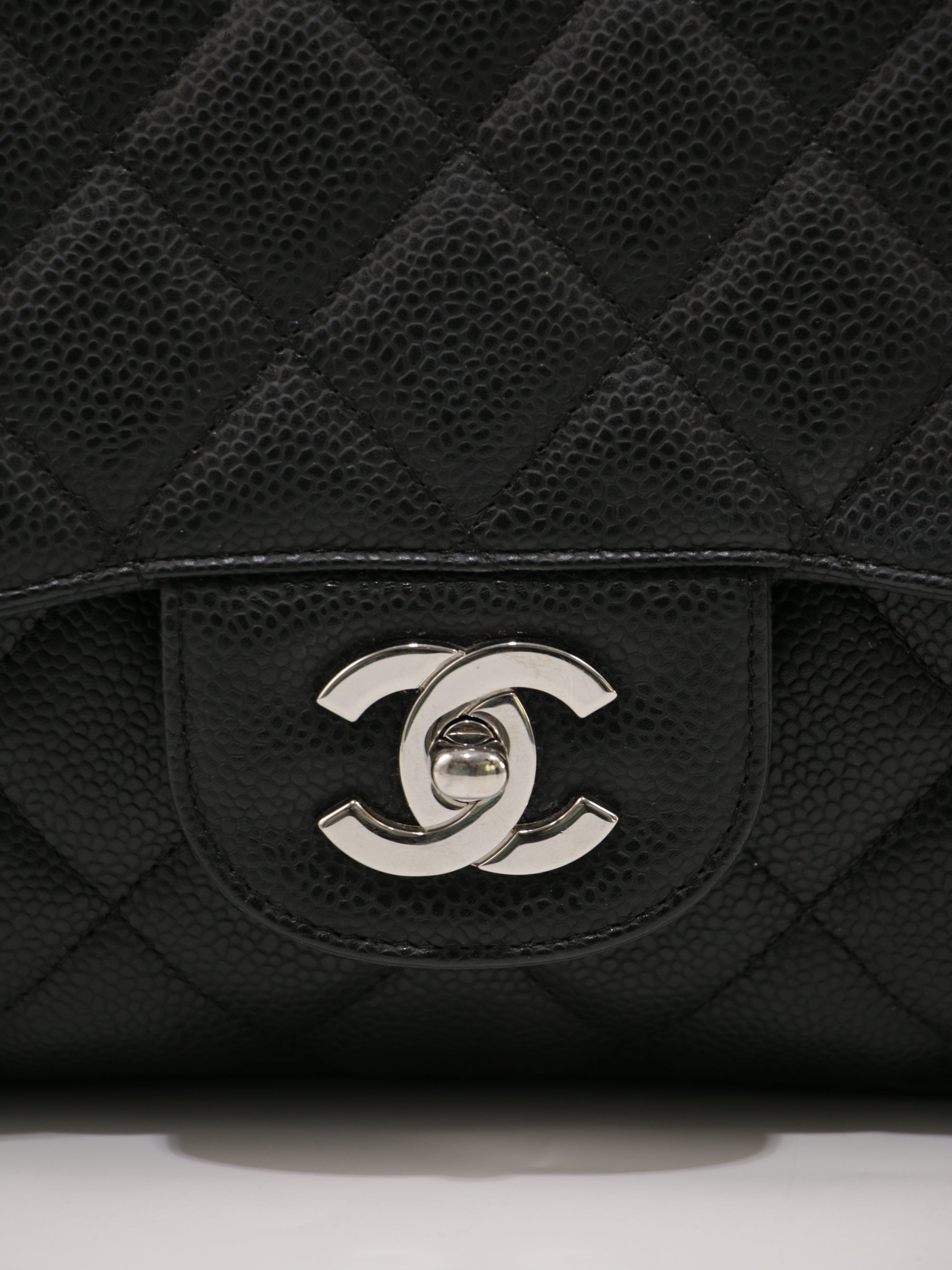 Jumbo Classic Flap