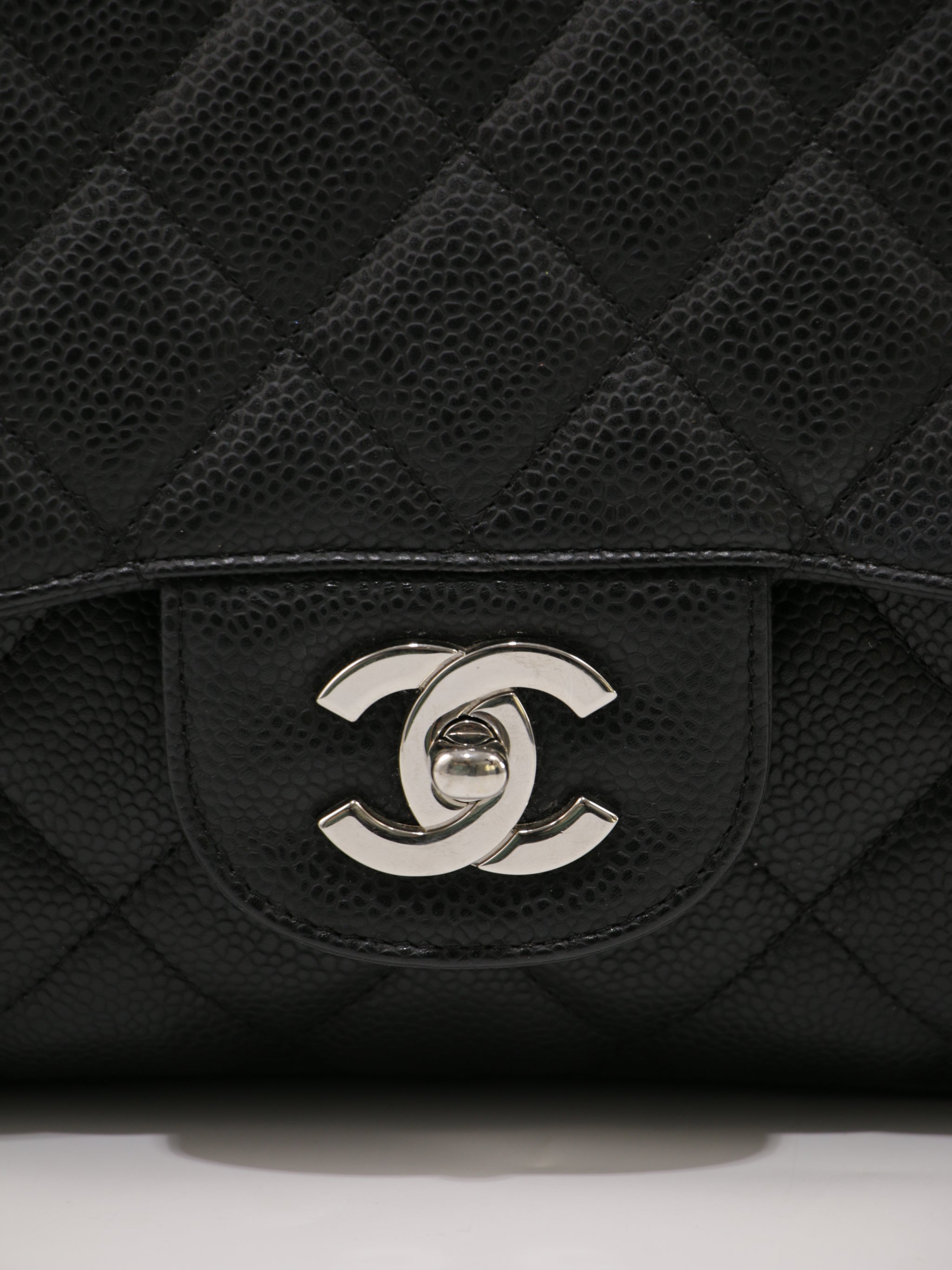 Jumbo Classic Flap