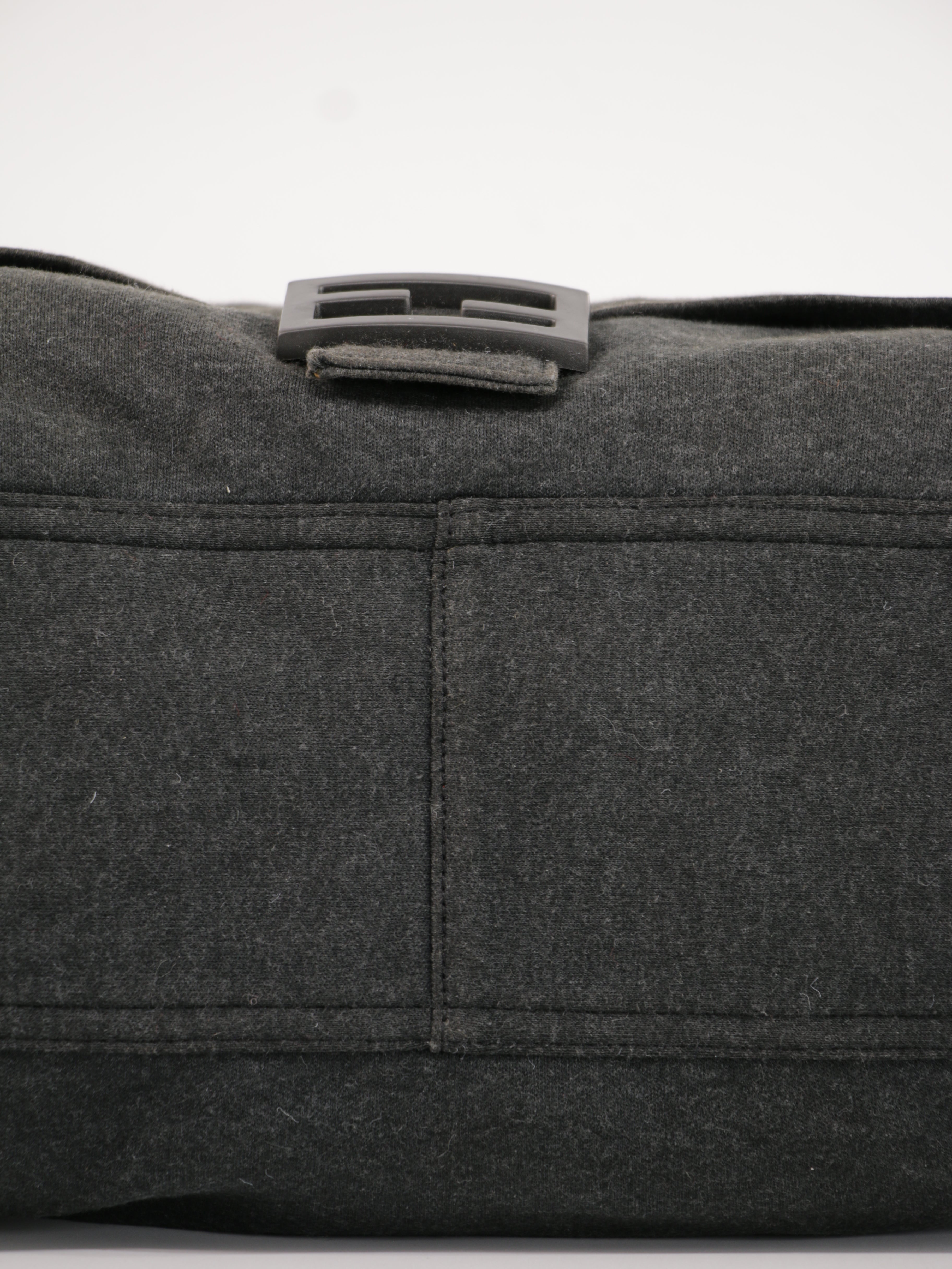 Large Mamma Baguette