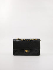 Medium Classic Flap