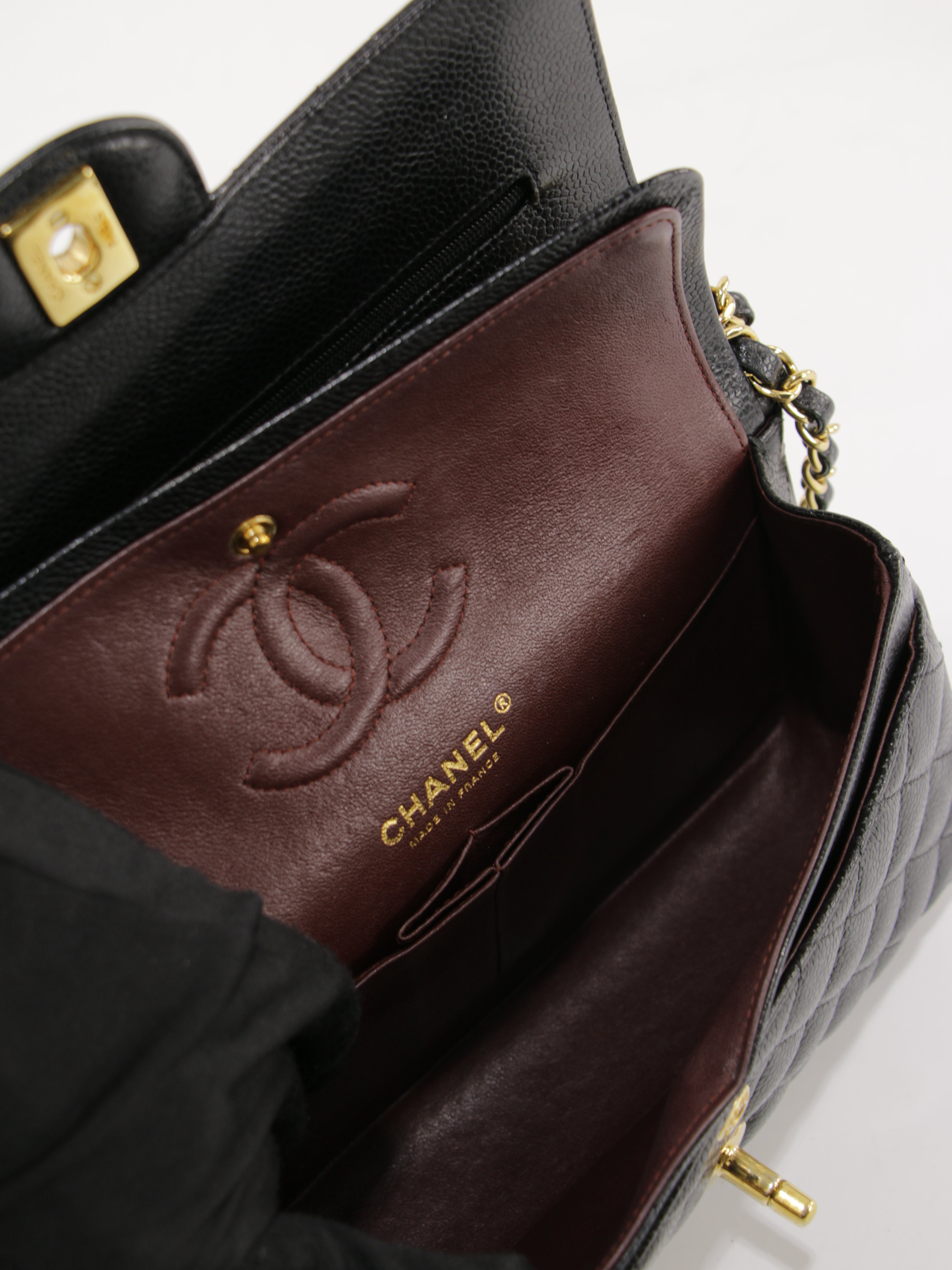 Small Classic Flap