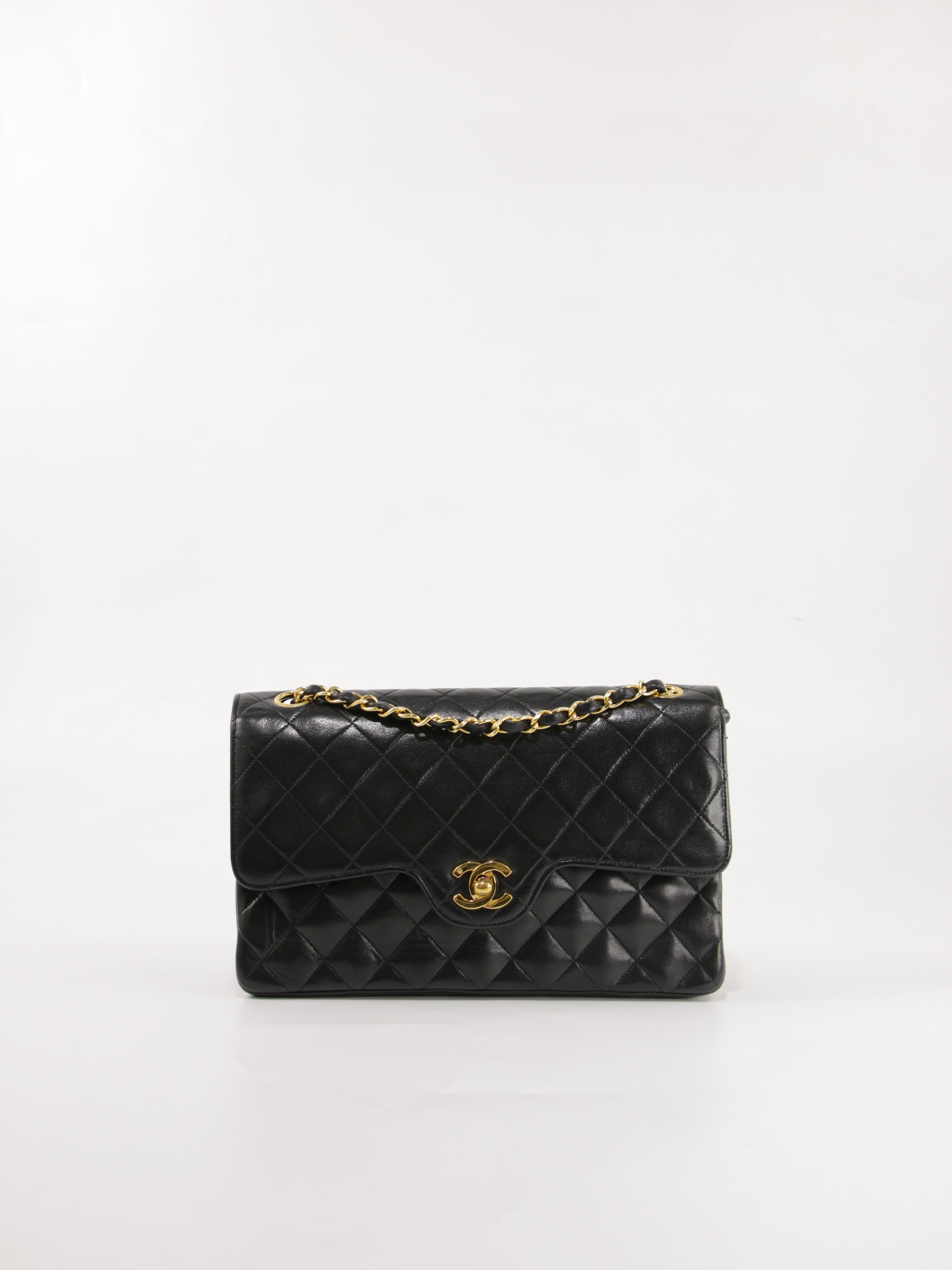 Medium Classic Flap