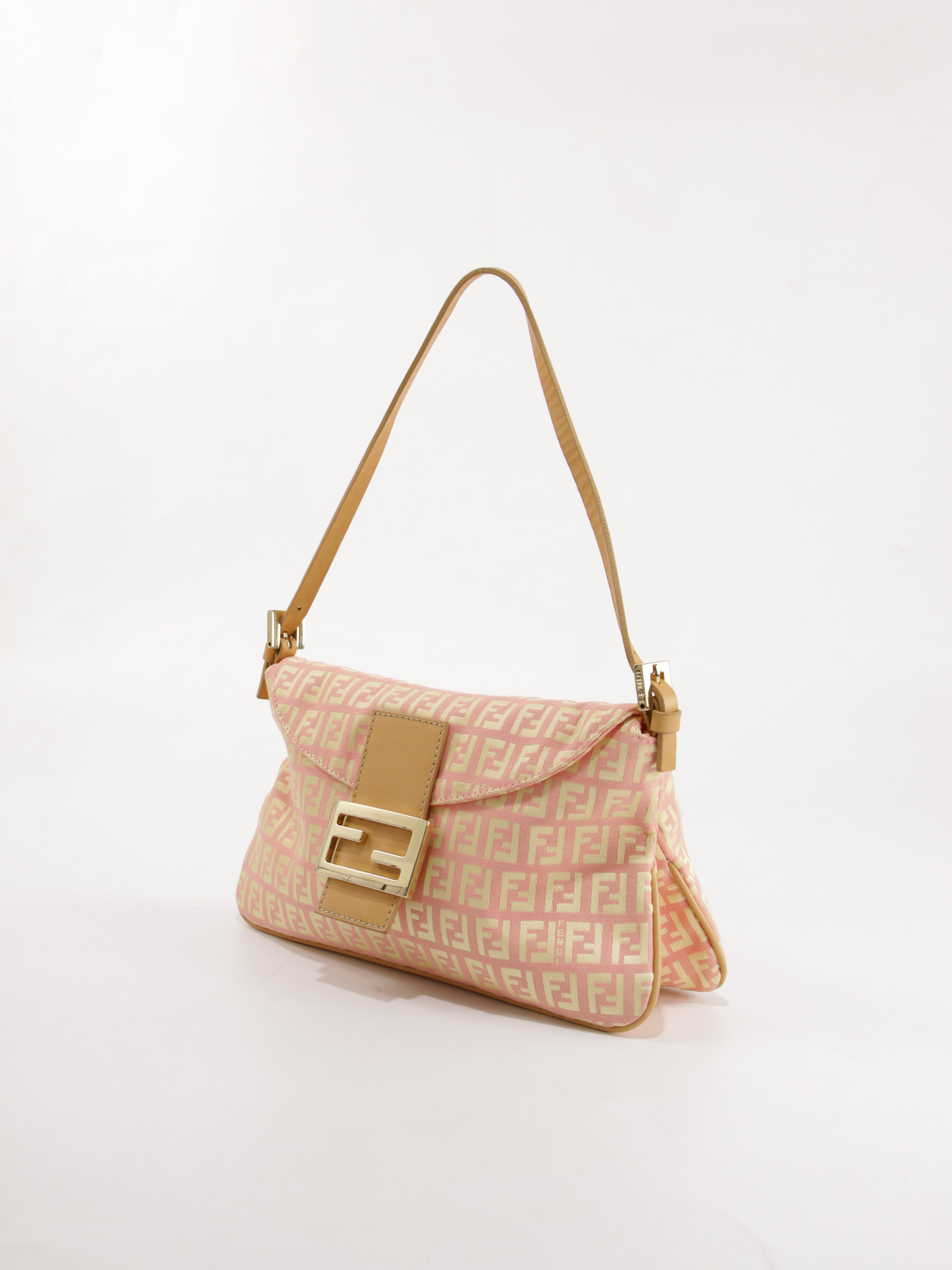 Medium Double Flap