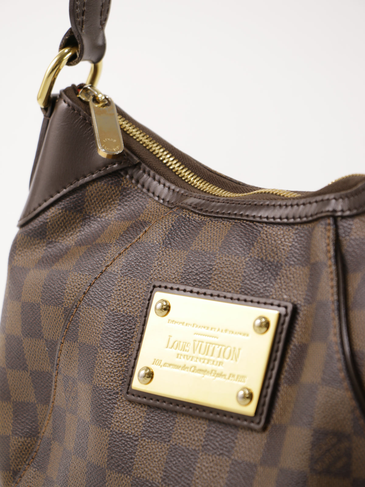 Louis Vuitton Thames PM