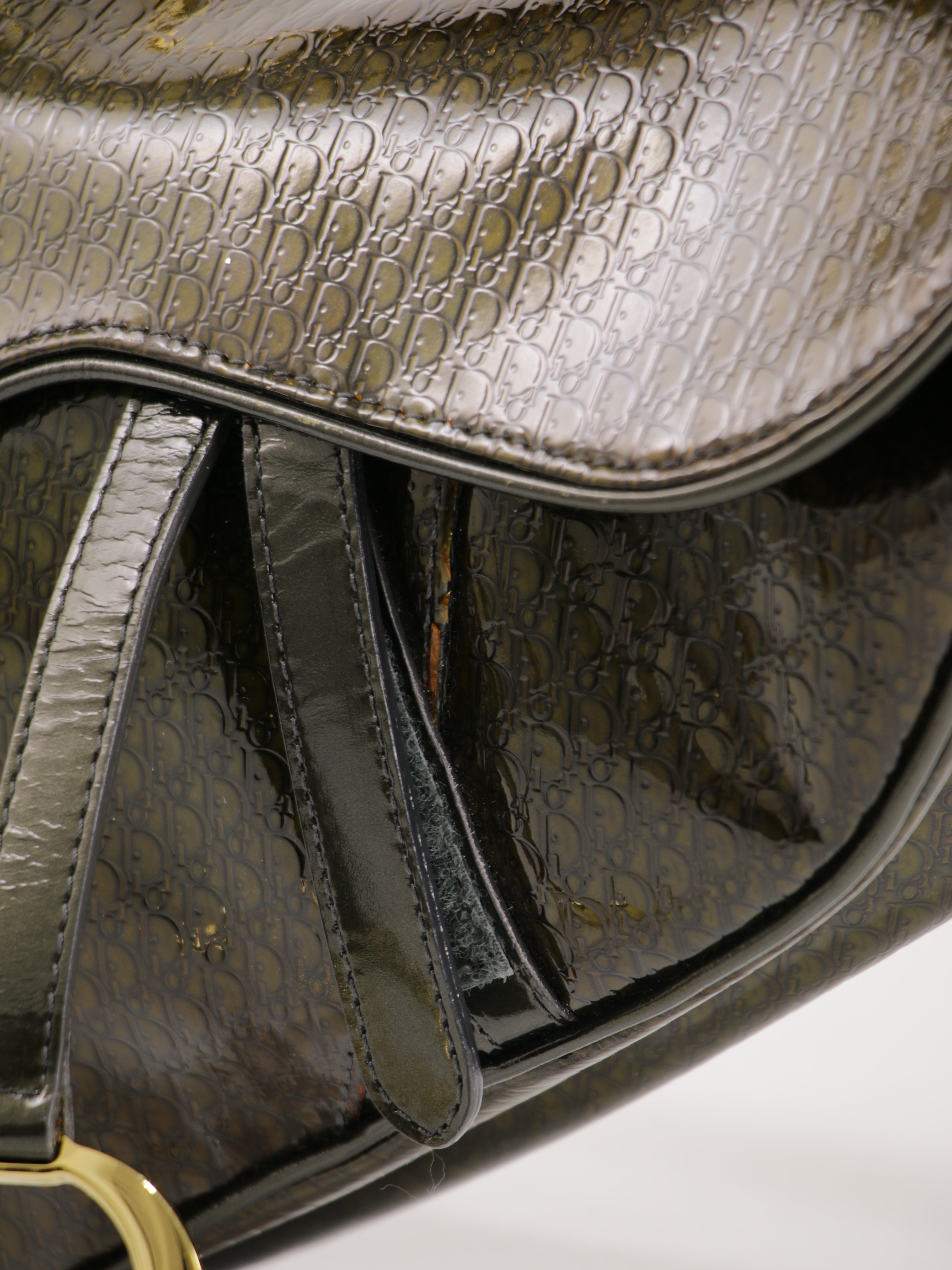 Saddle