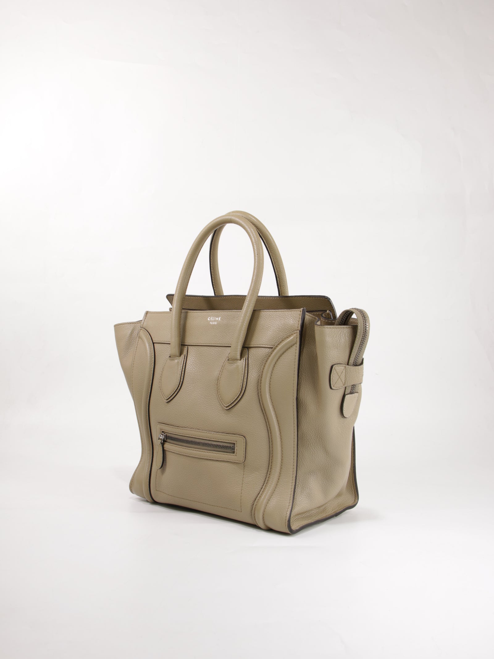 Medium luggage