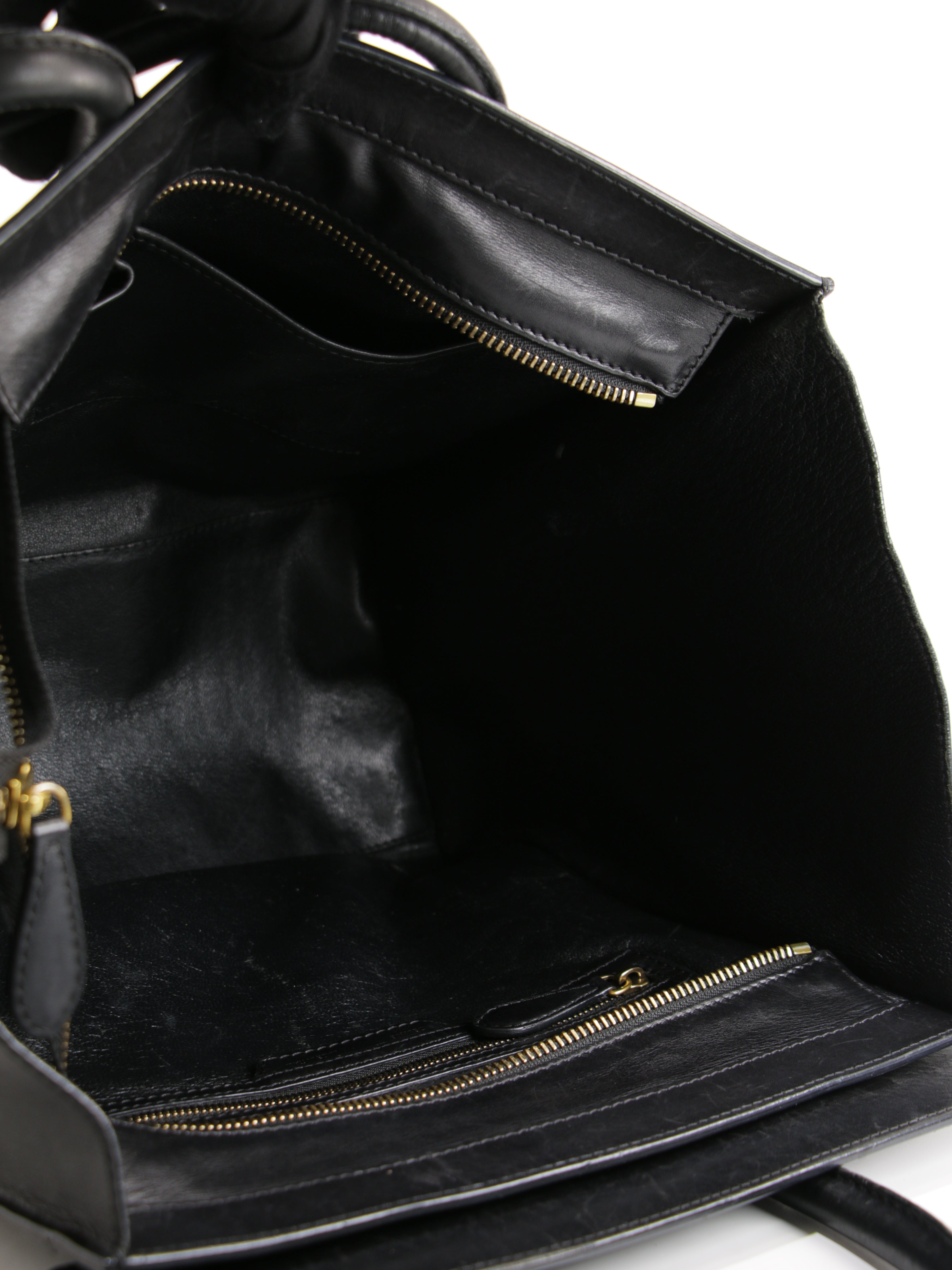 Medium luggage