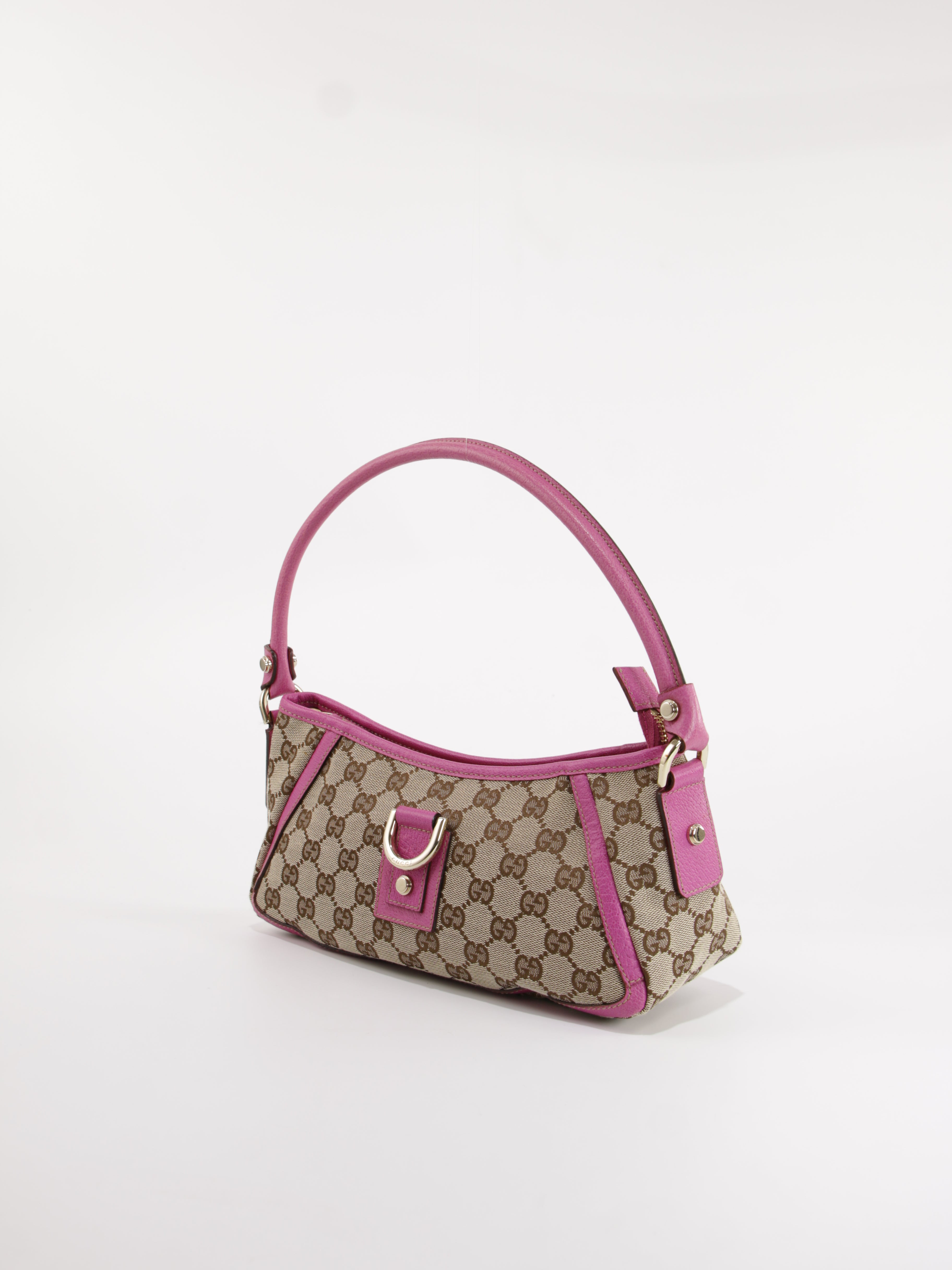 Abbey D-Ring Pochette