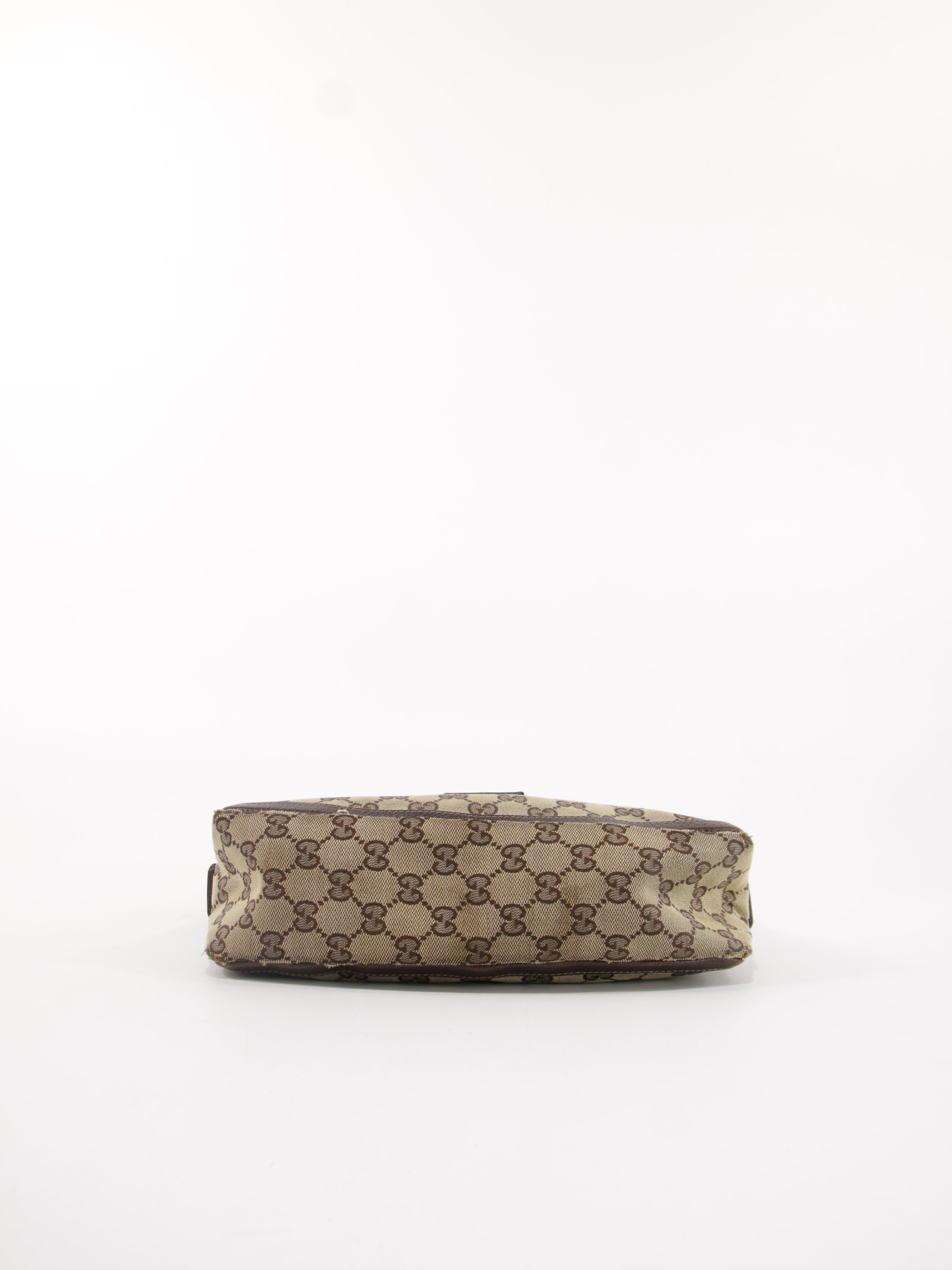 Abbey D-Ring Pochette