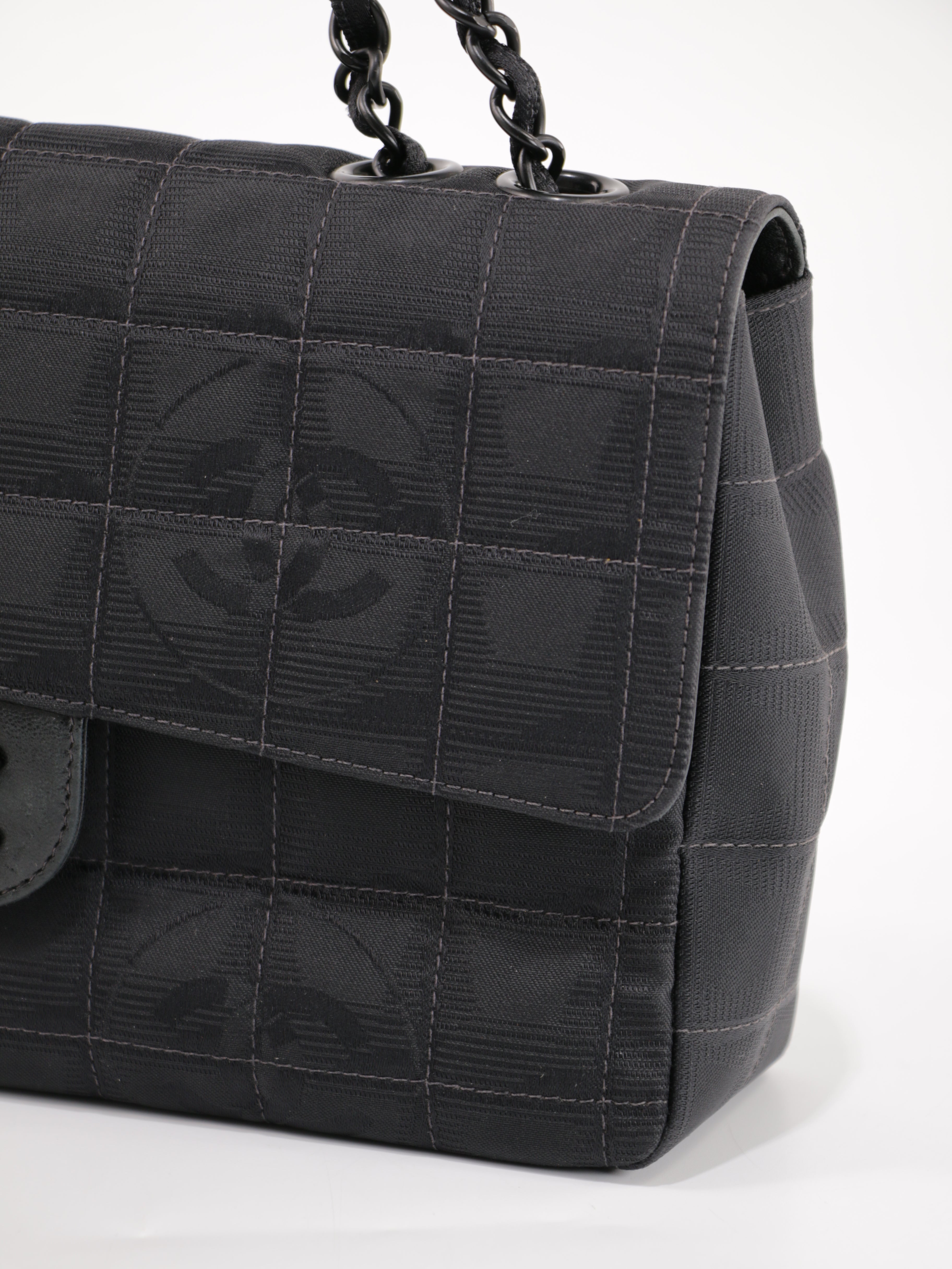 Medium Single Flap
