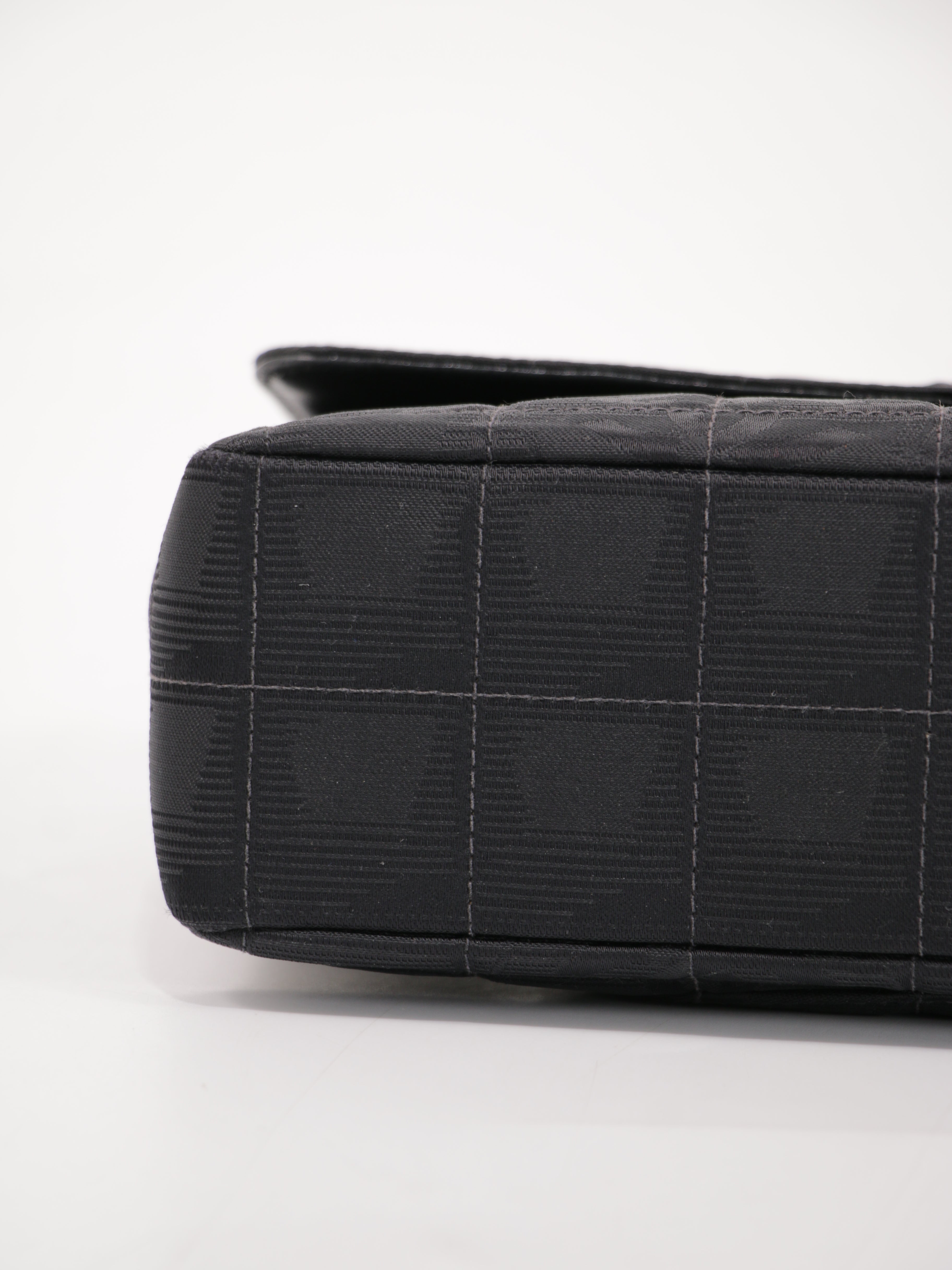 Medium Single Flap