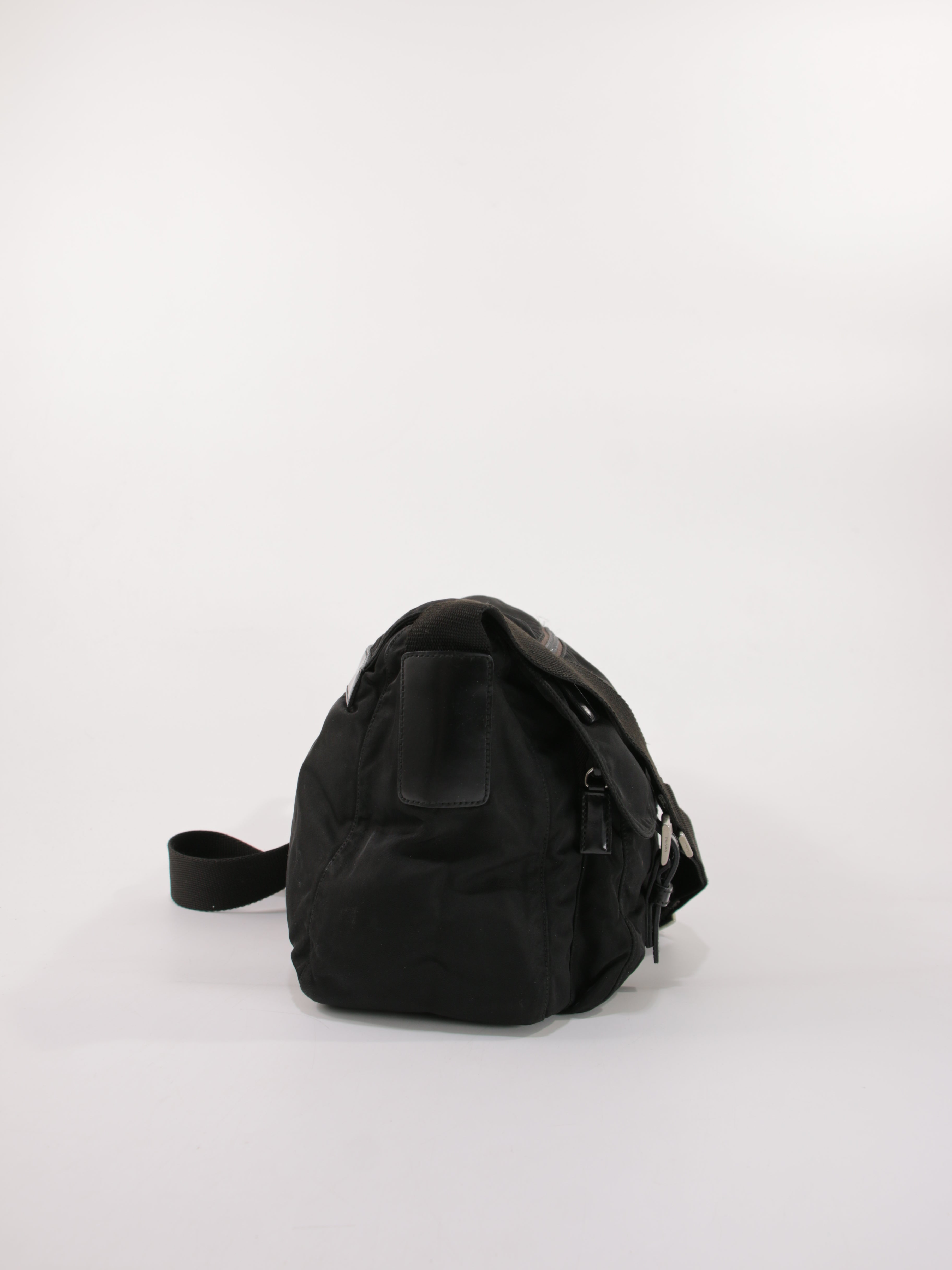 Double Buckle Messenger