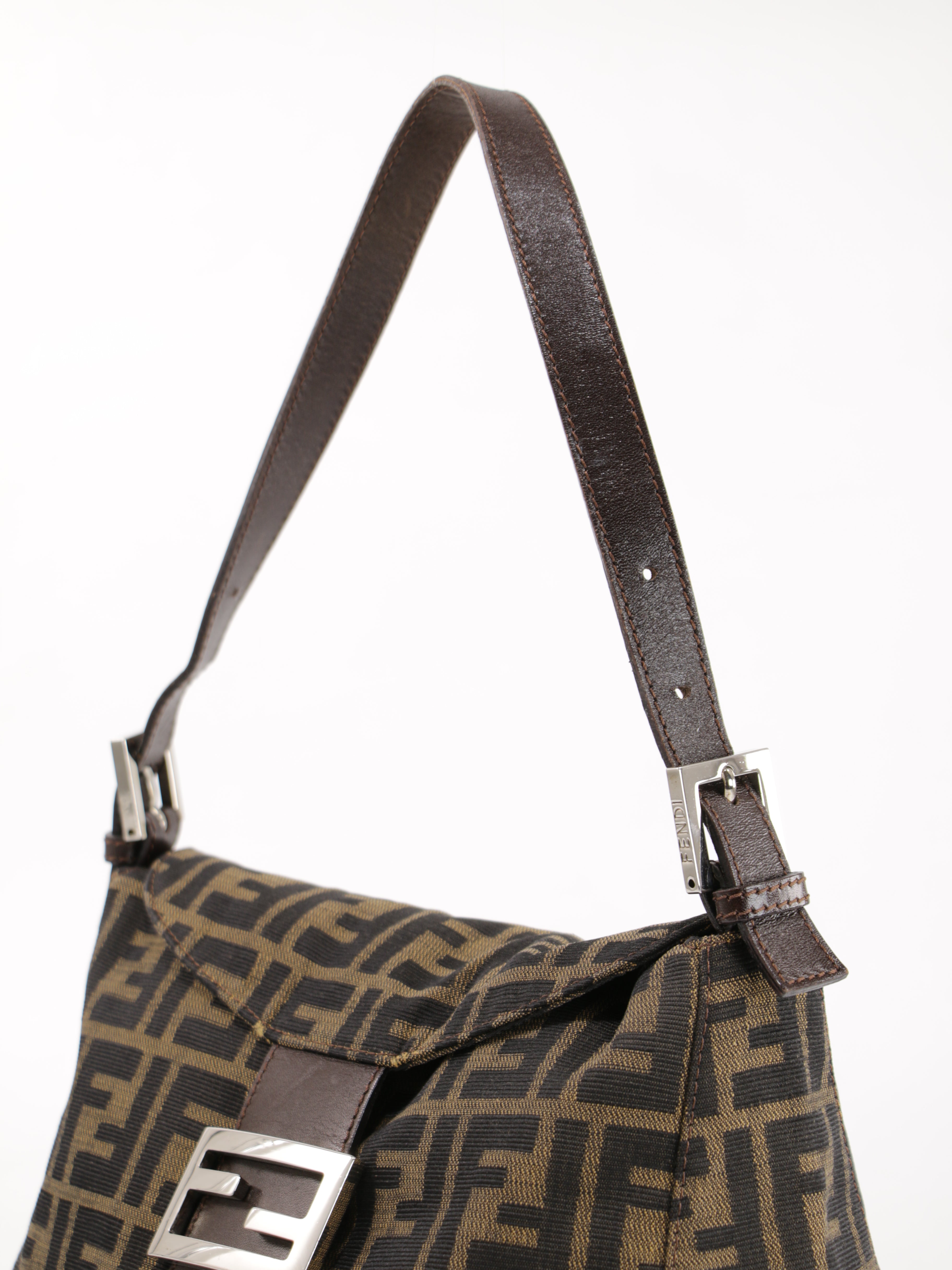 Double Flap Mamma