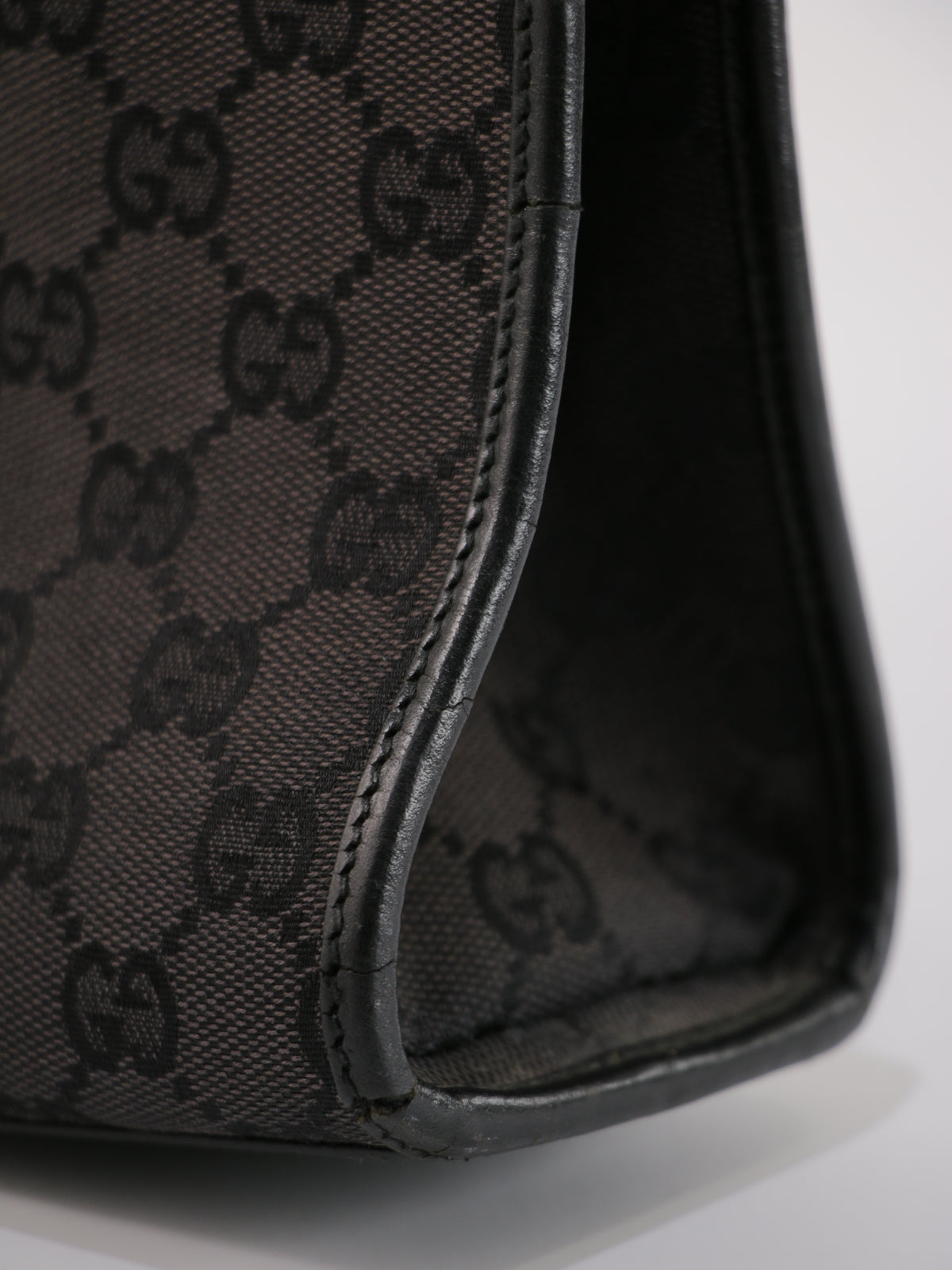 Gucci Shoulder Bag