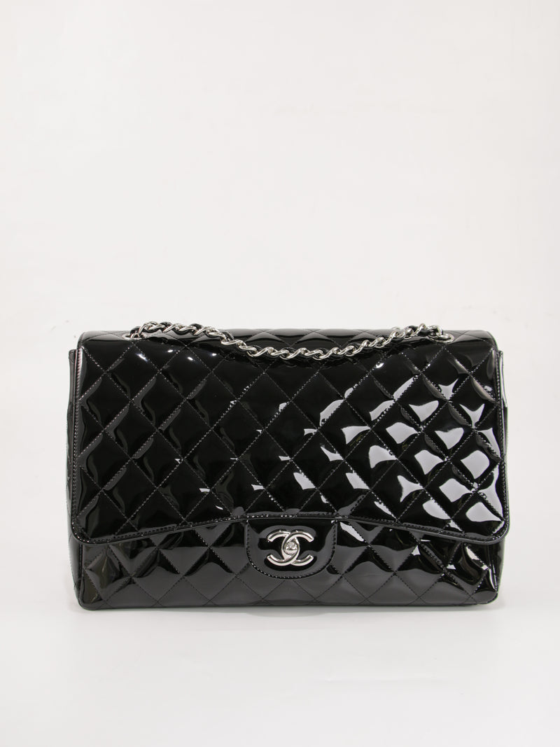 CHANEL - MAXI FLAP