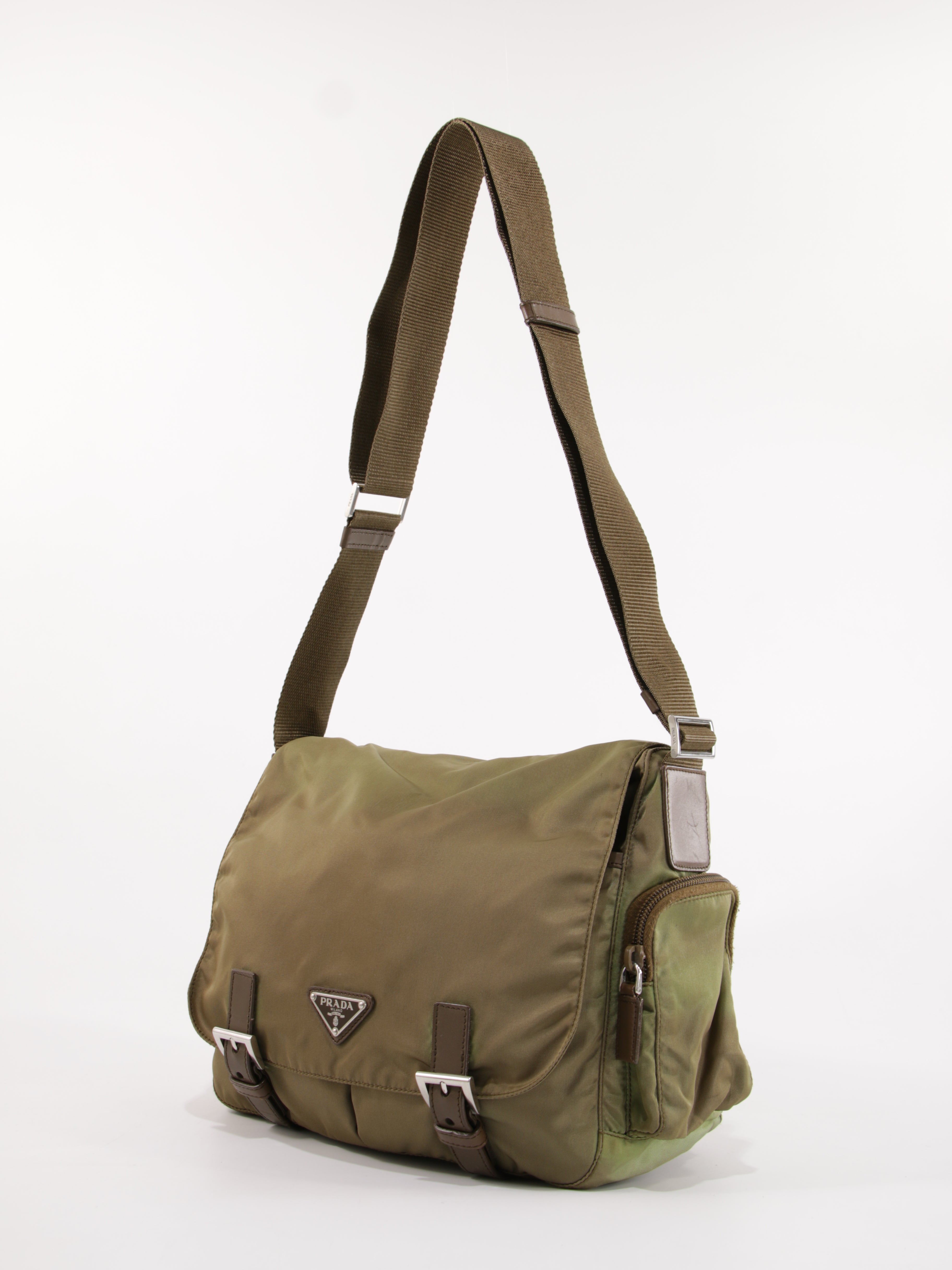 Double Buckle Messenger