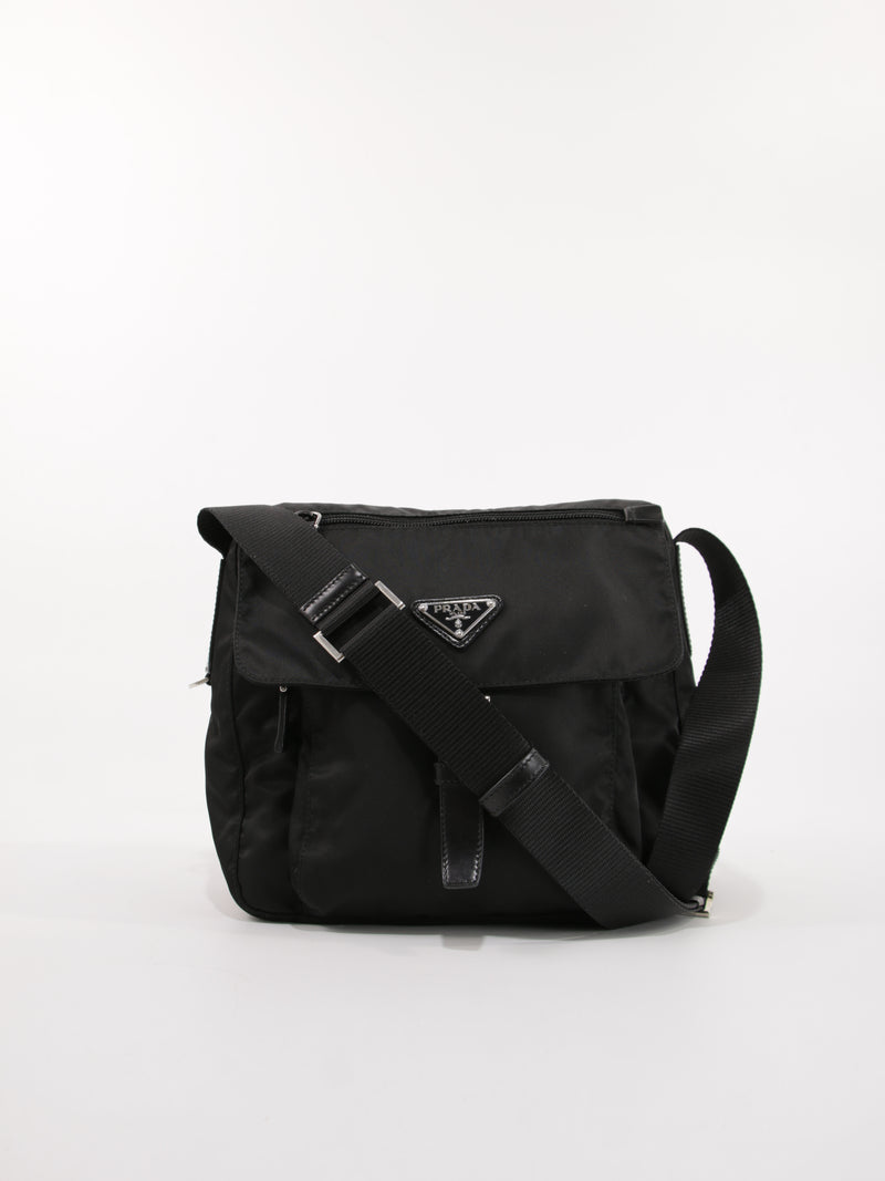 PRADA - SINGLE BUCKLE MESSENGER