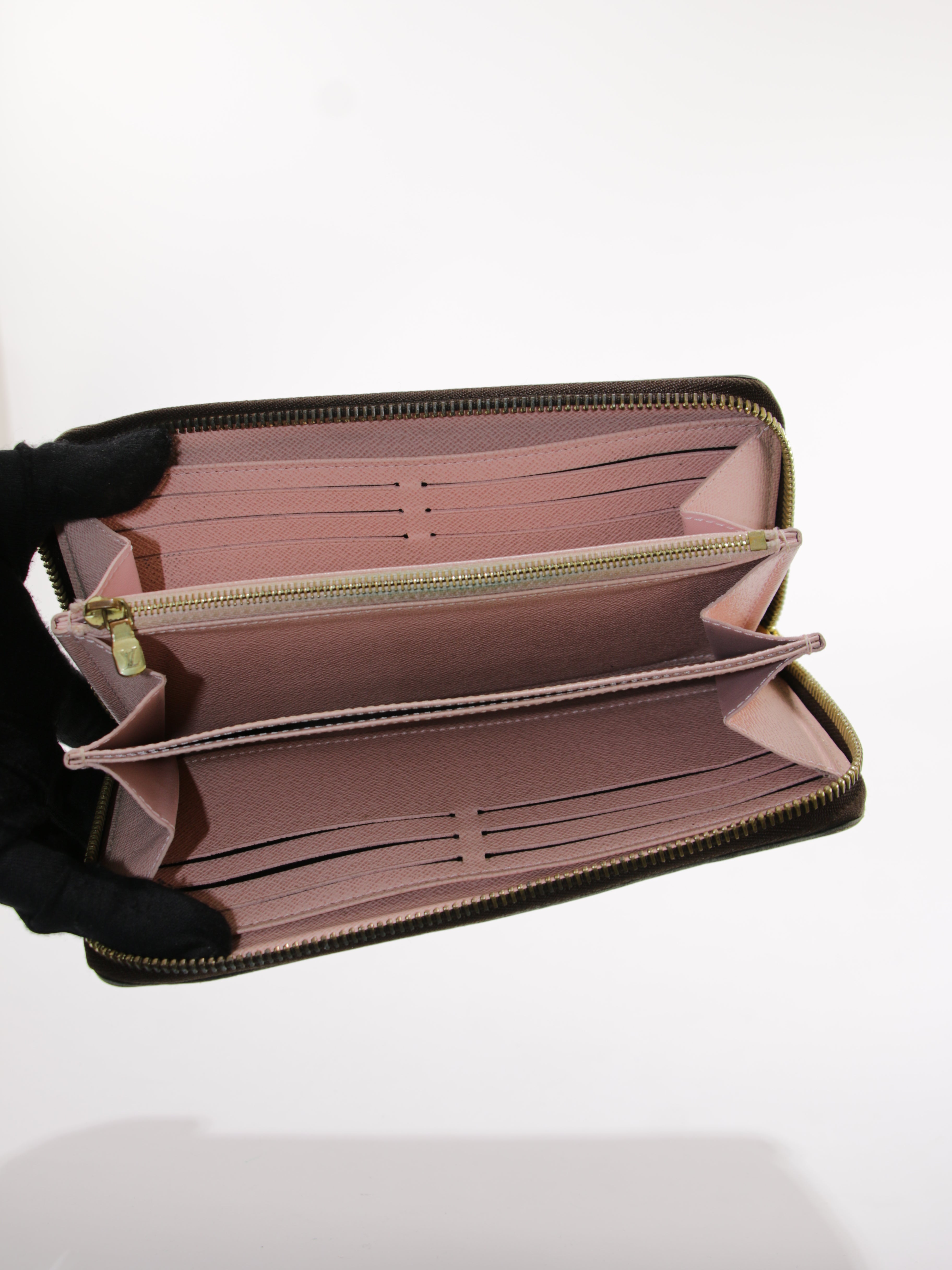 Long Zippy Wallet