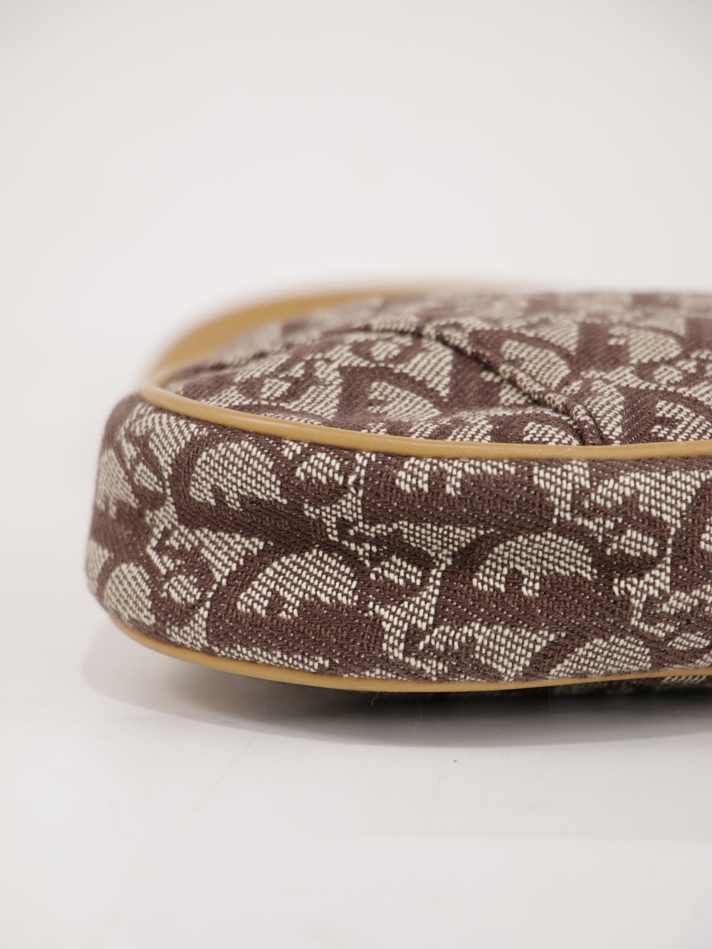 Saddle Pochette