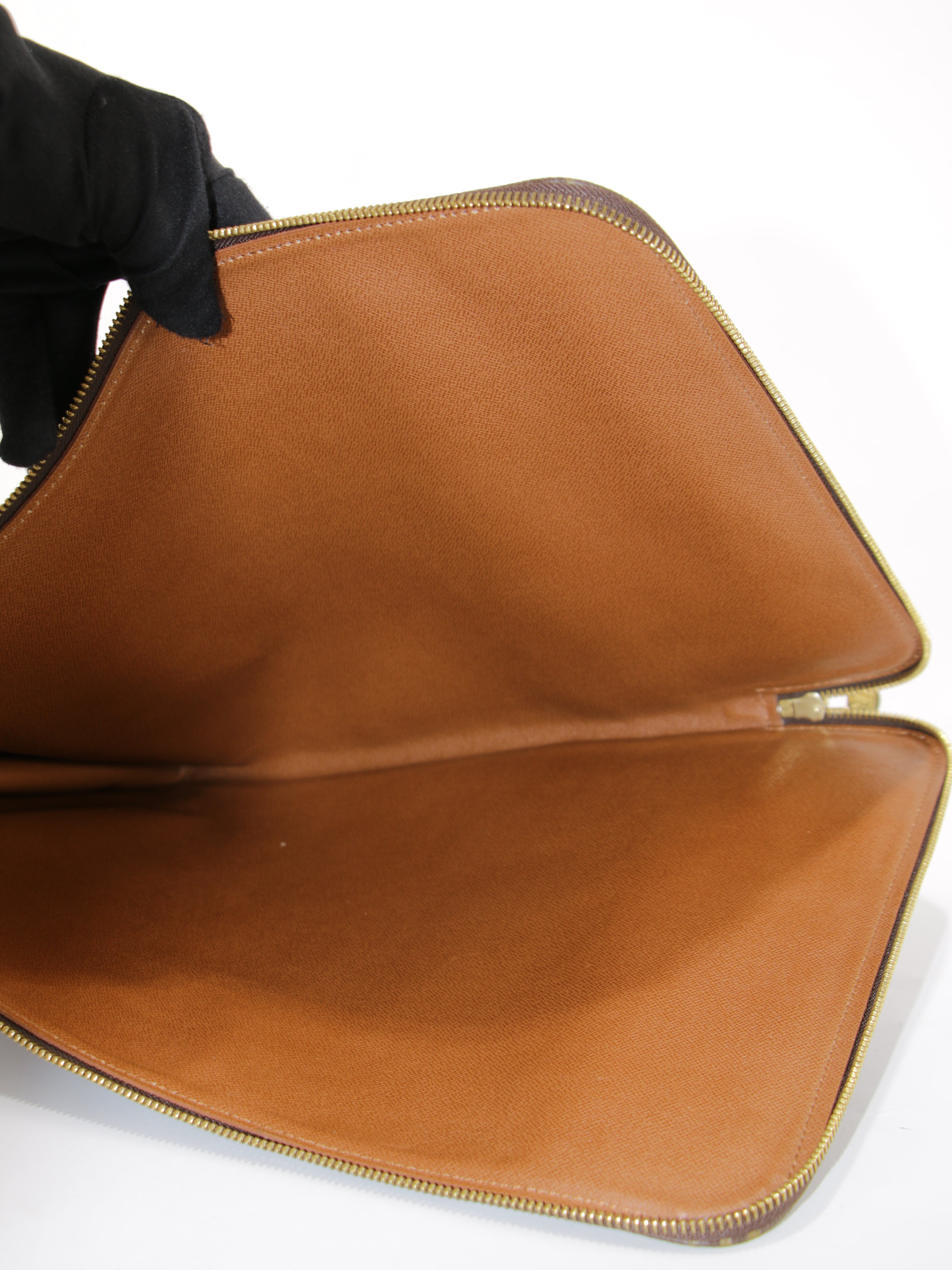 Computer case