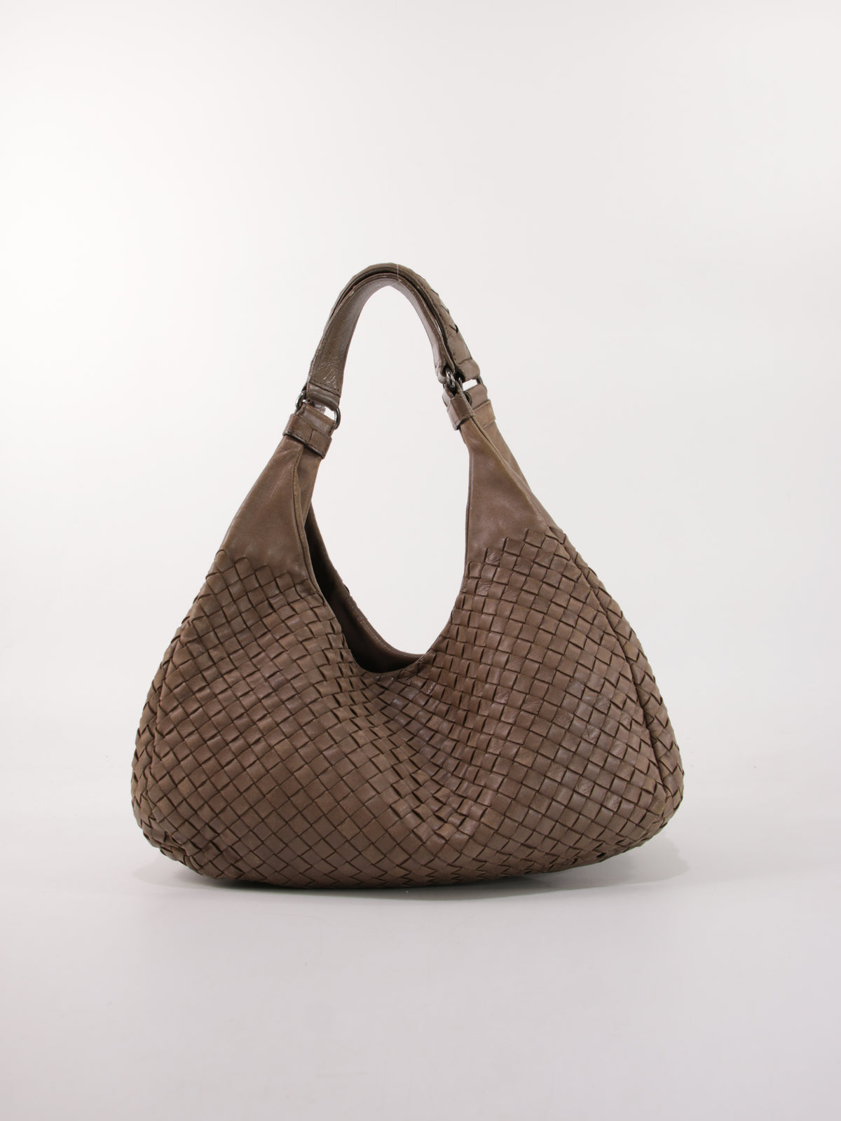Bottega Veneta Medium Campana Hobo