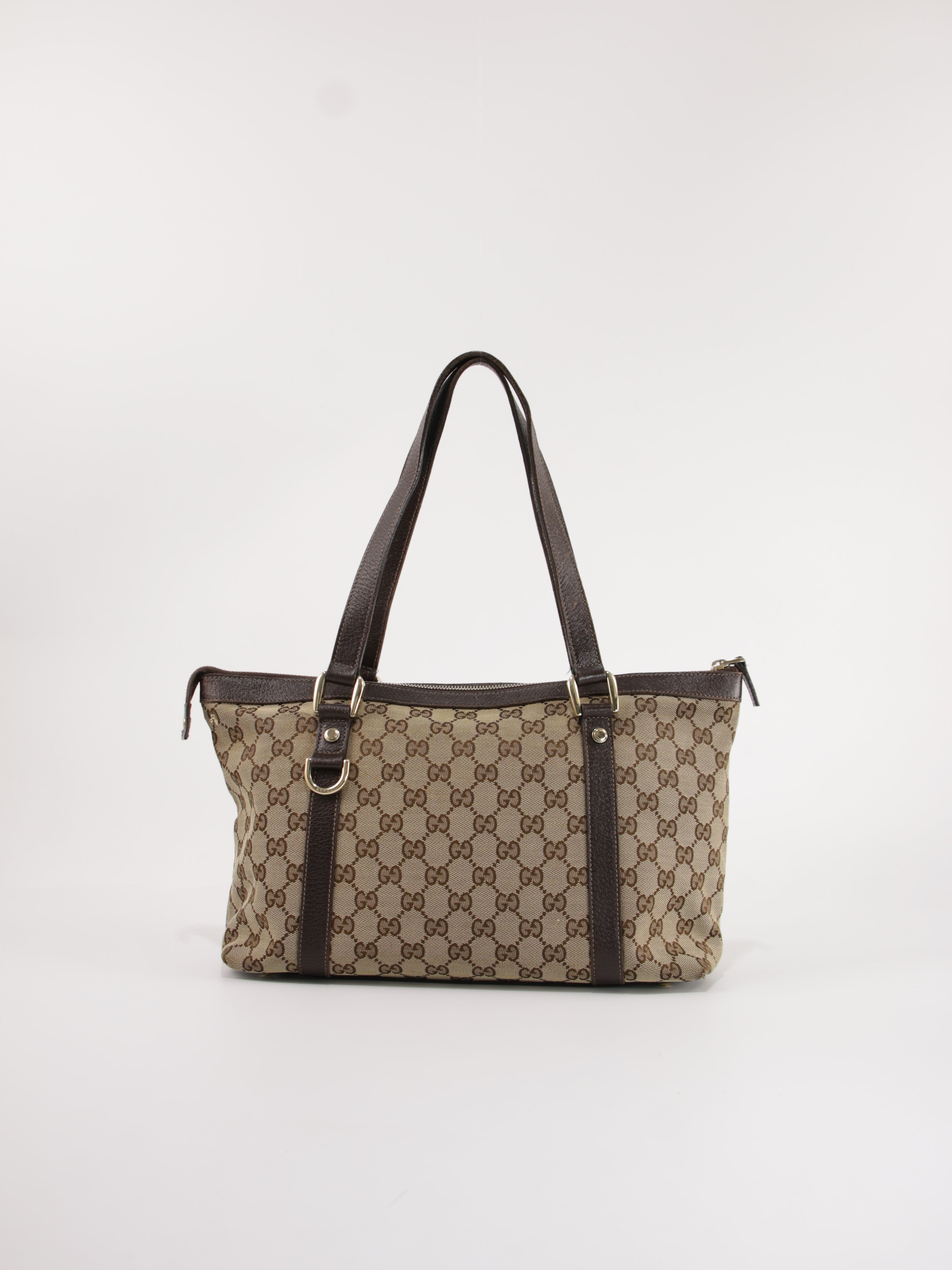 Abbey Zip Tote