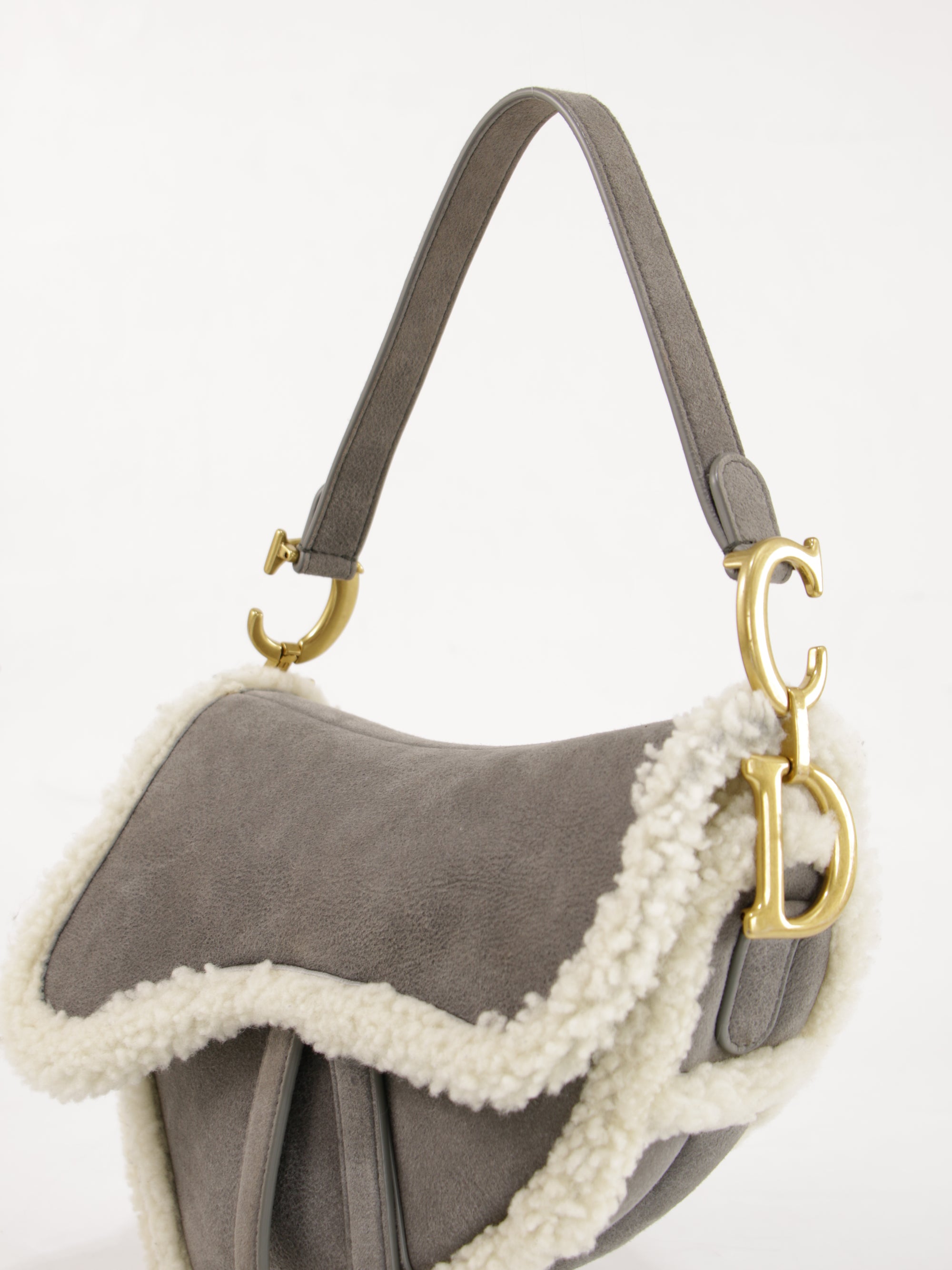 Saddle