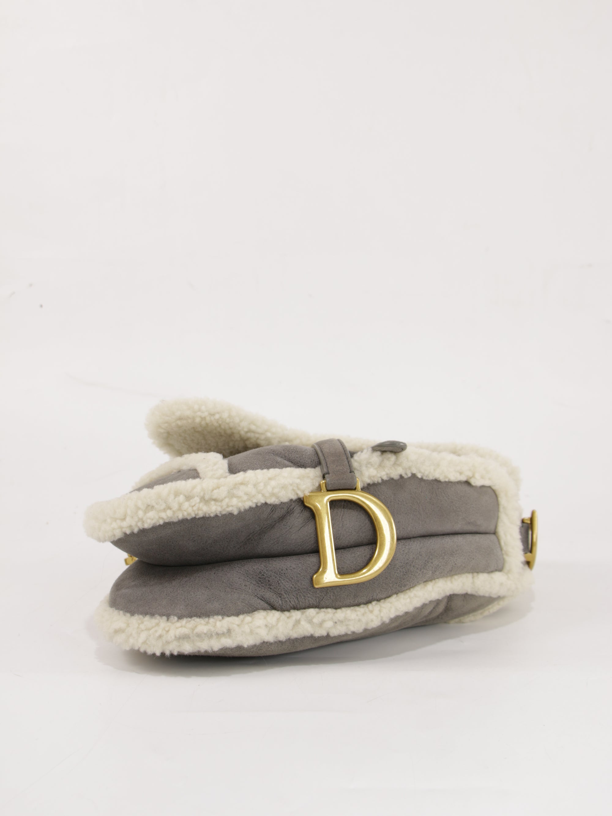 Saddle