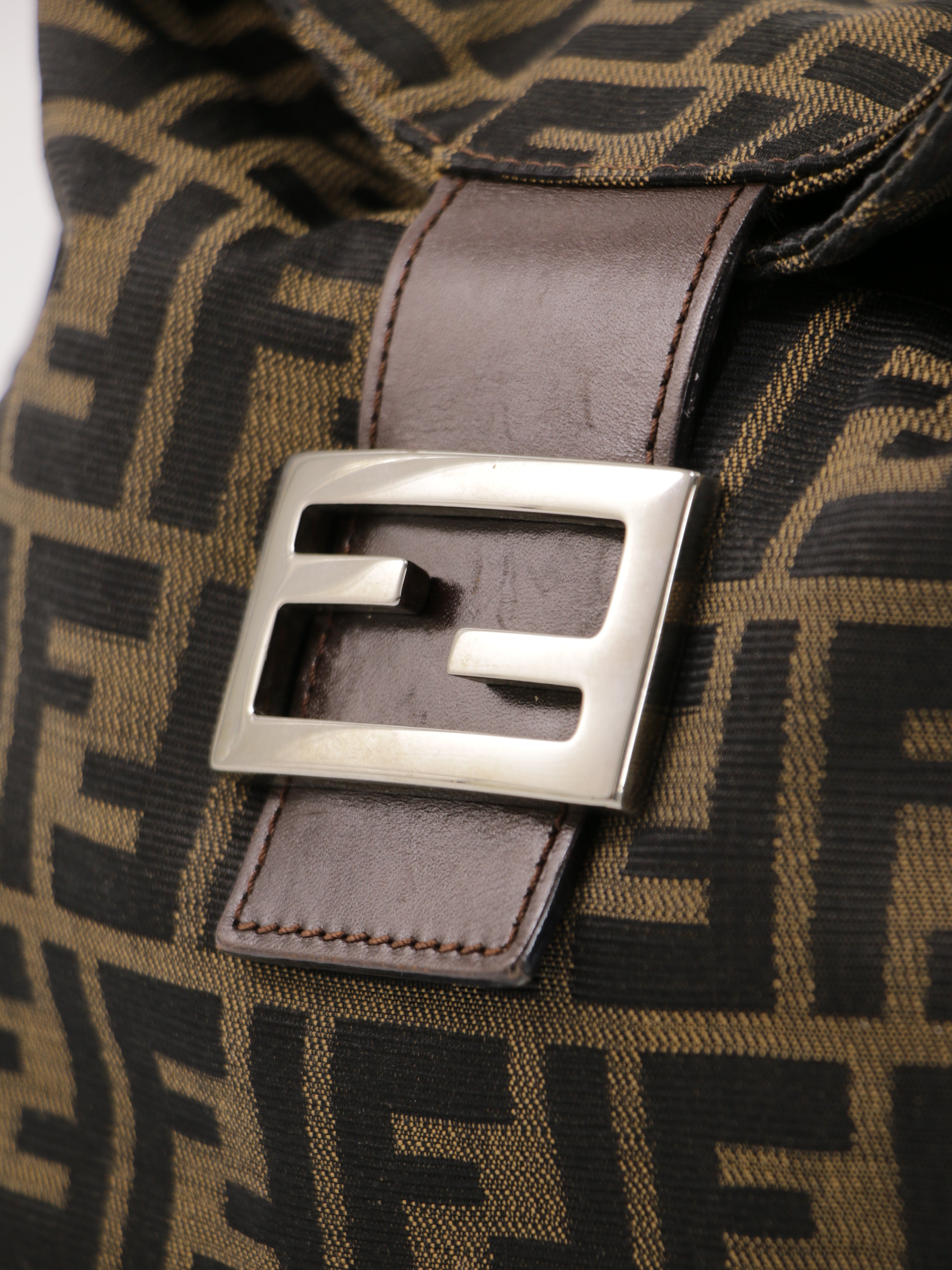 Fendi Double Flap Mamma