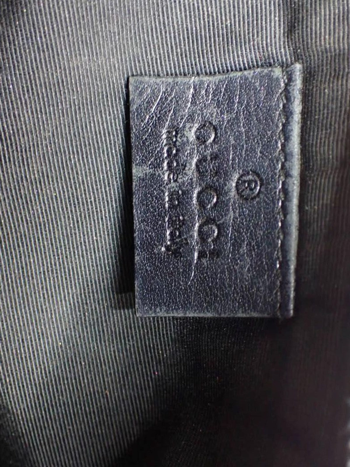 Abbey D-Ring Pochette
