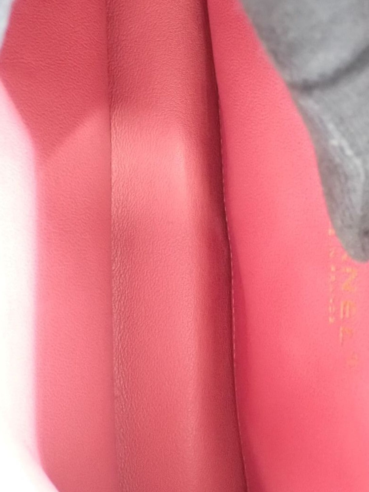 Medium Single Flap