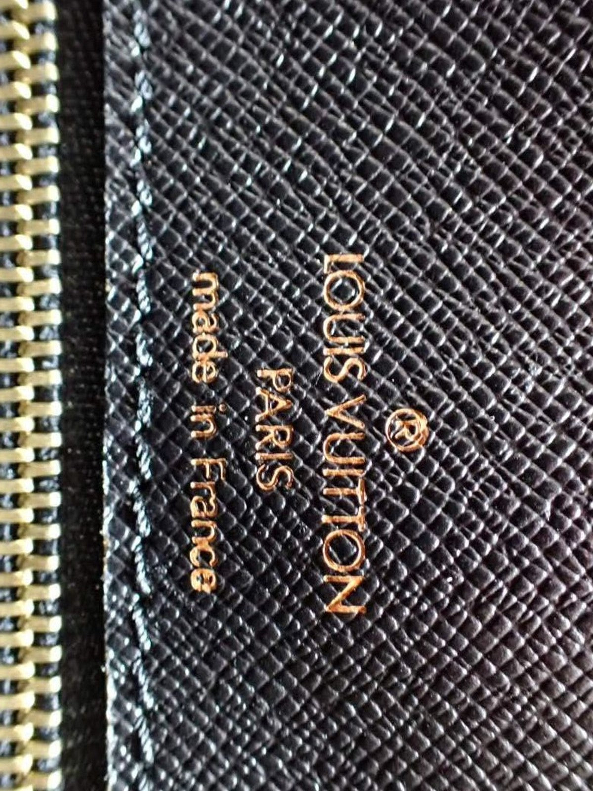 Louis Vuitton Port Documents Voyage PM