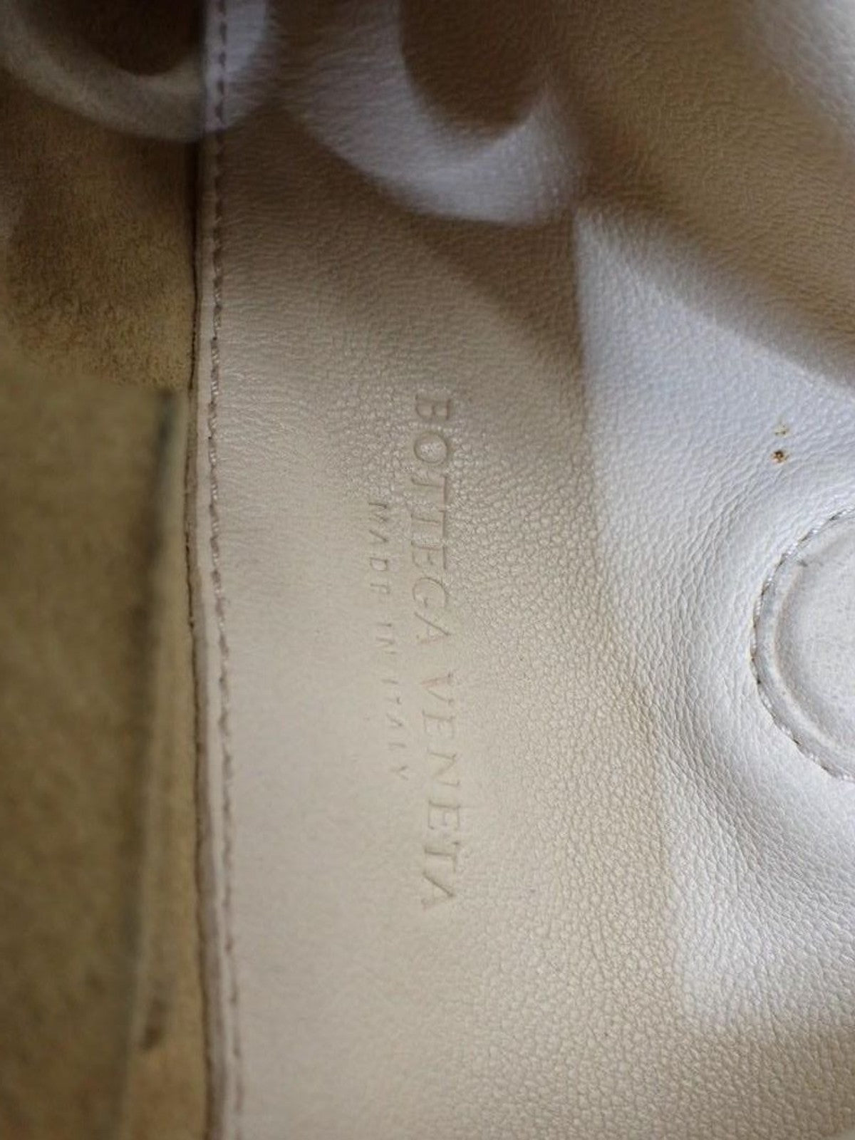 Bottega Veneta Medium Campana Hobo