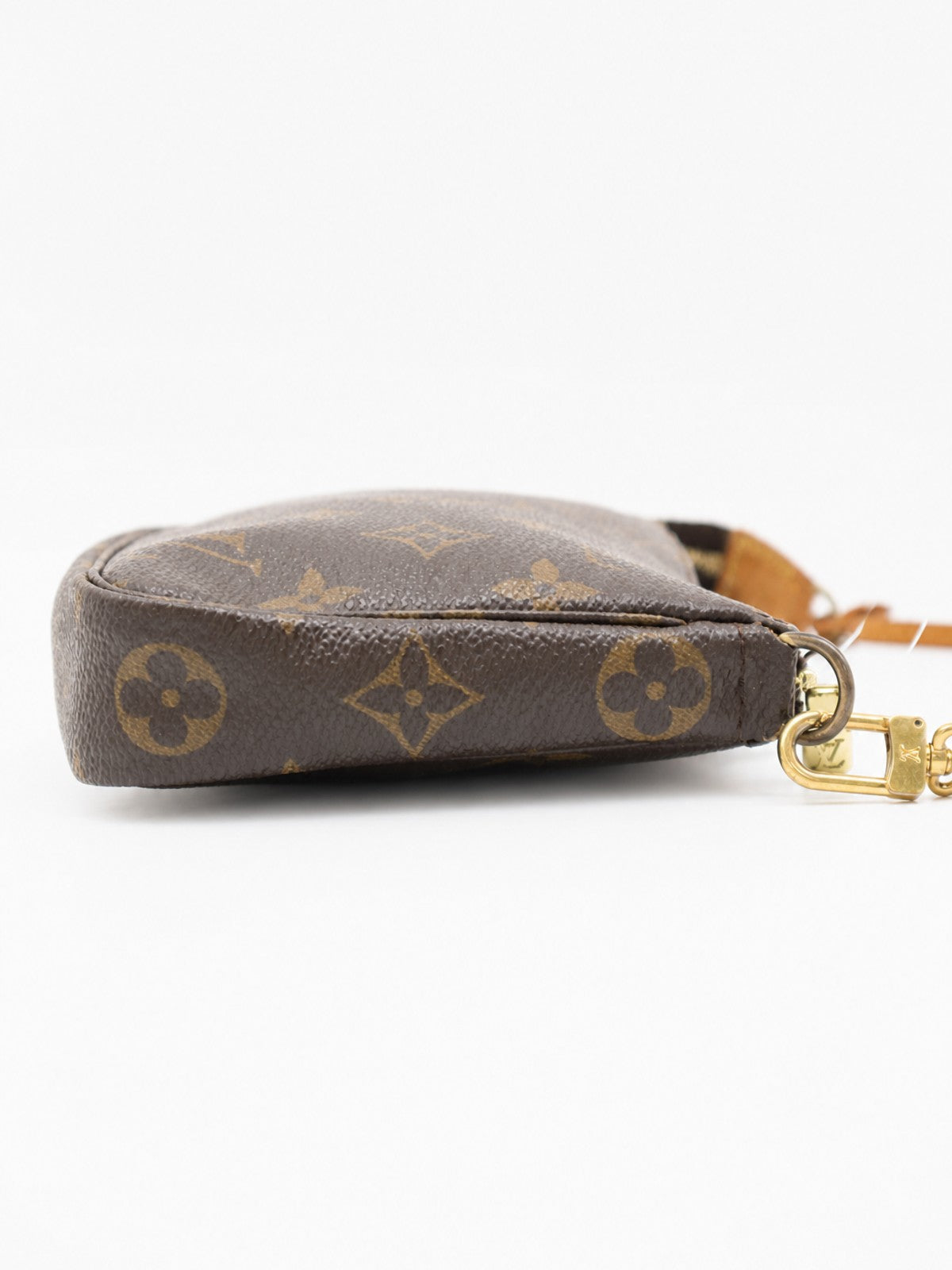 Louis Vuitton Accessories Pochette