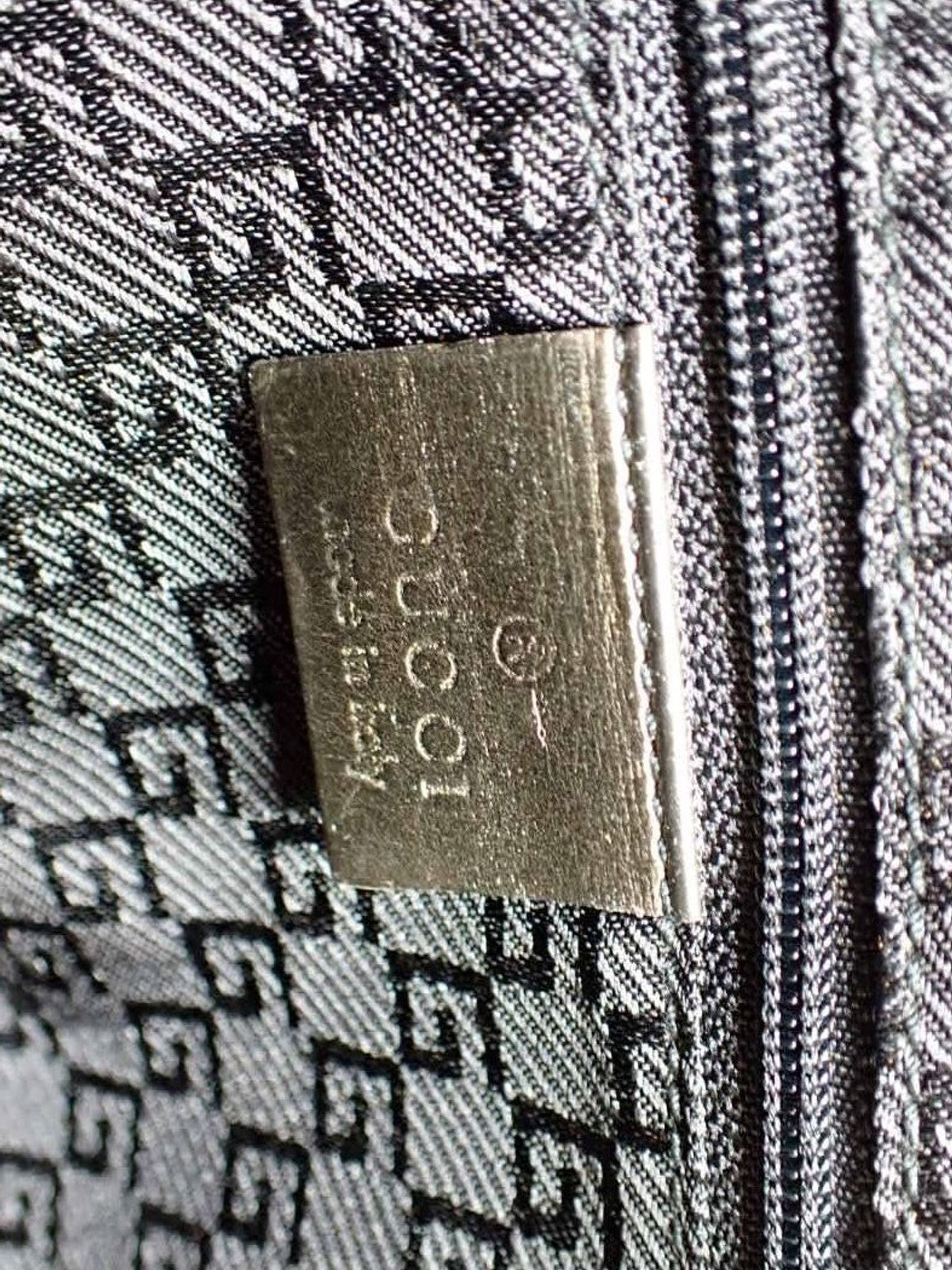 Gucci Shoulder Bag