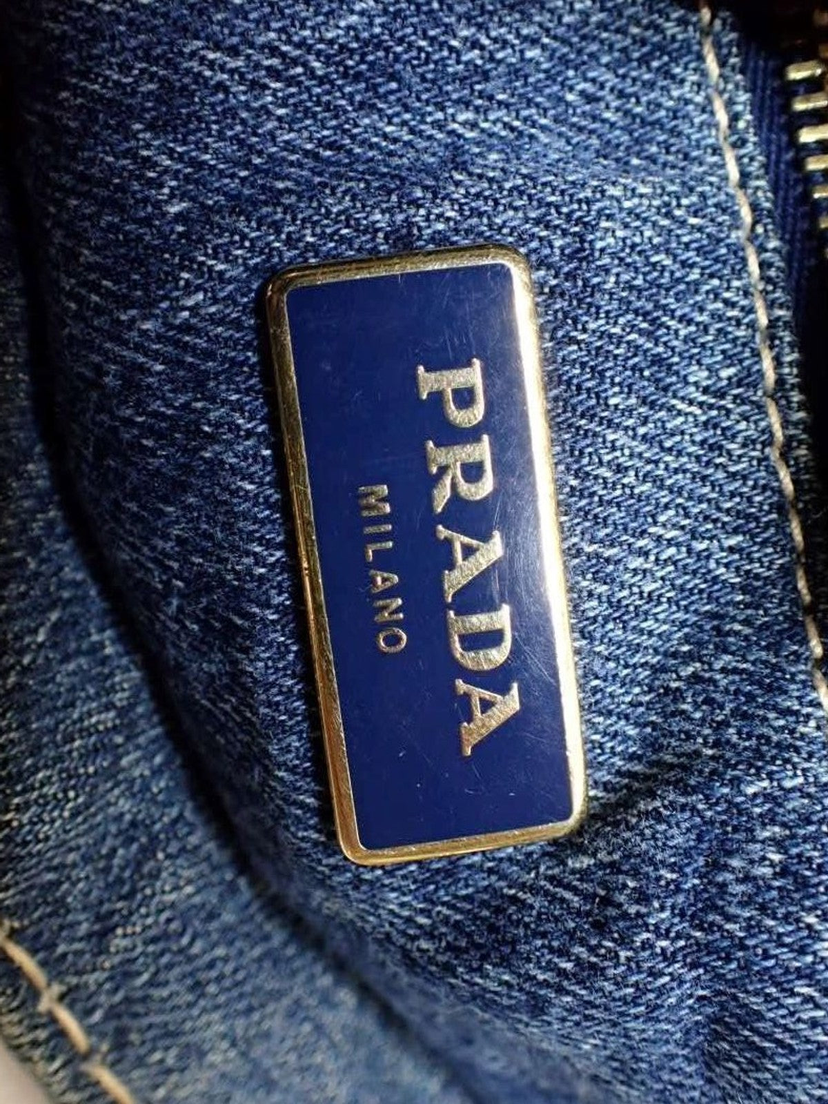 Prada Large Canapa